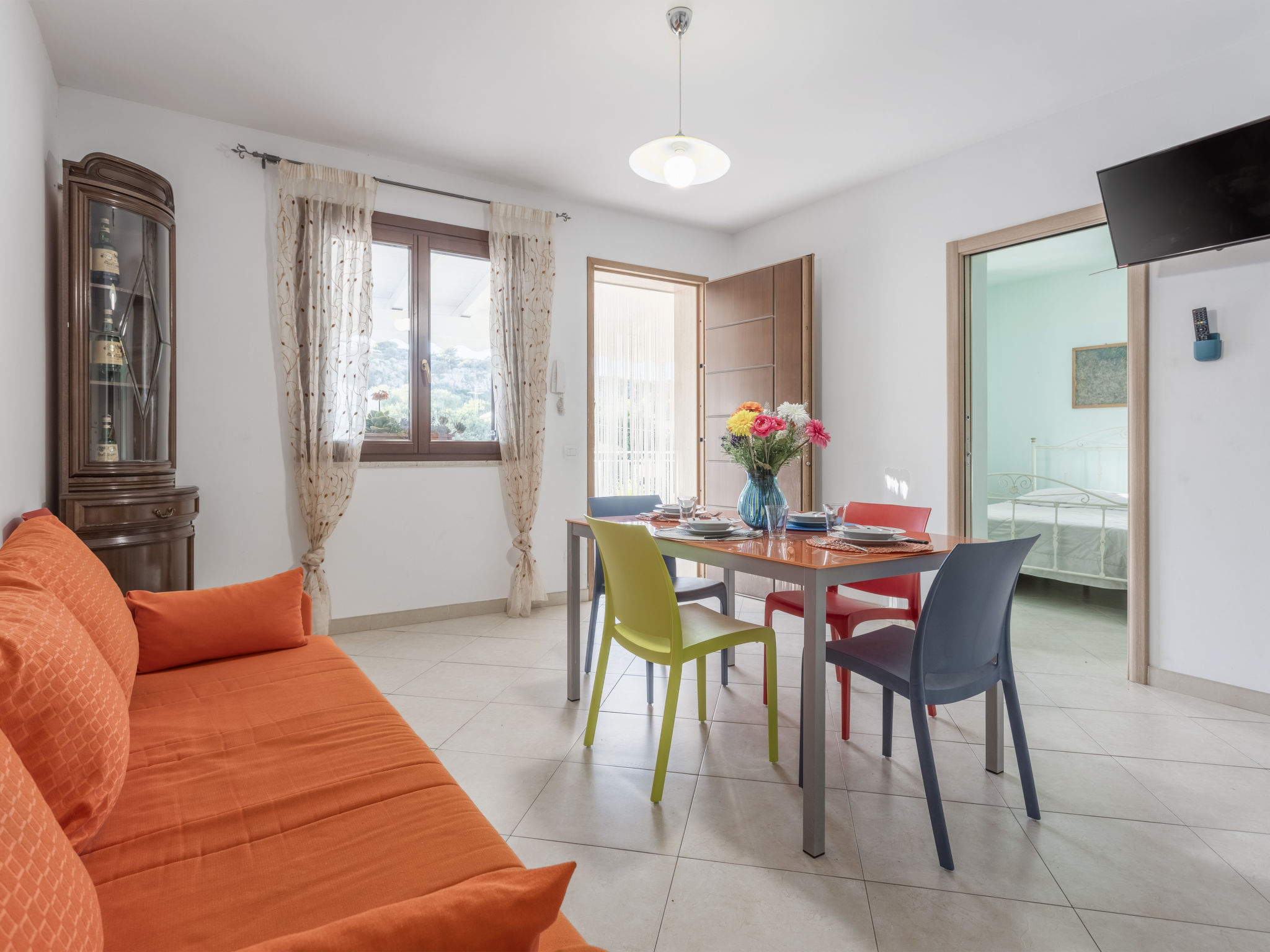 Appartement Carlo Gaia 165 – Cuisine et coin repas, photo 10 sur 33