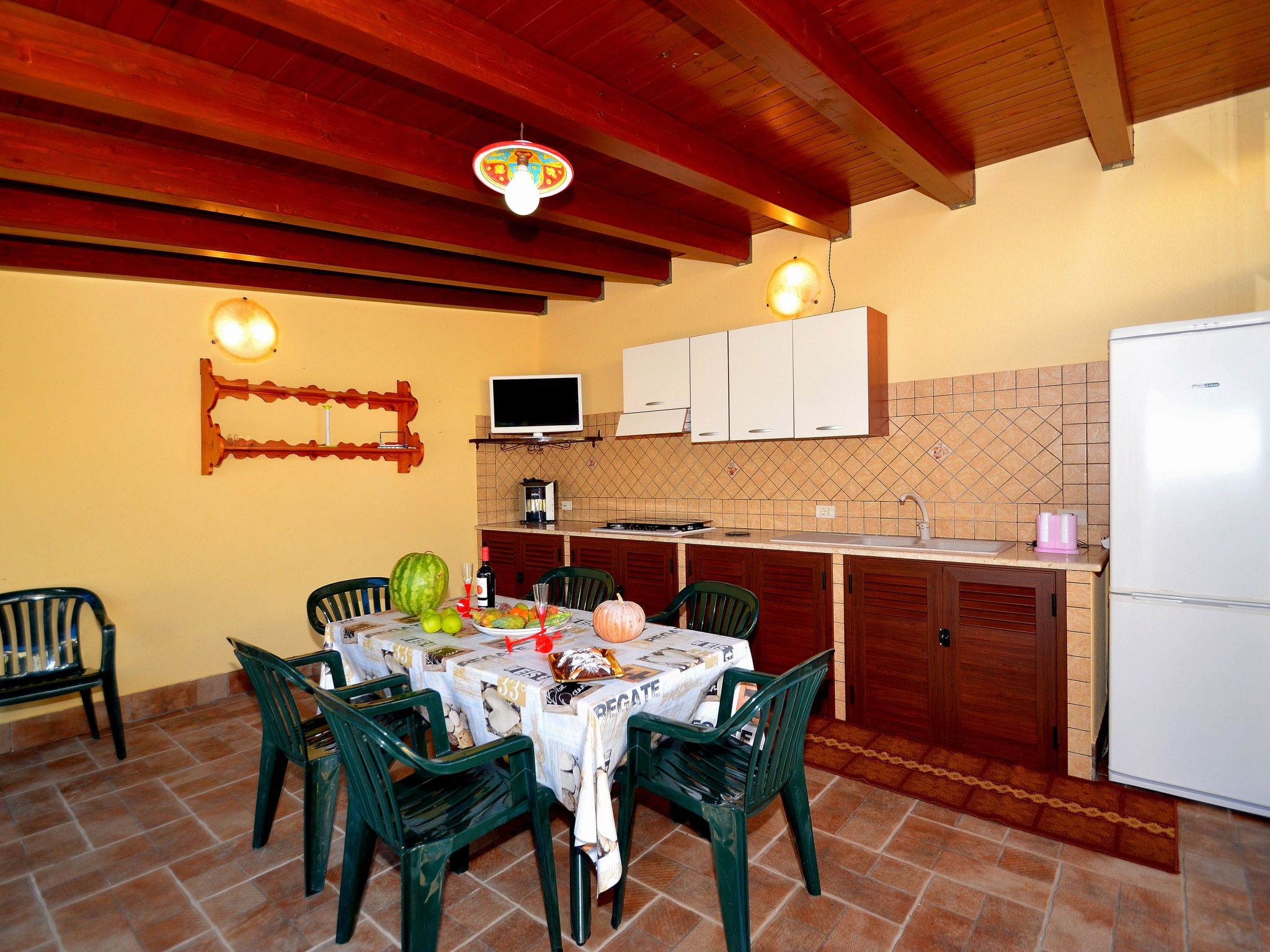 Mit eigenem Pool-Dedans