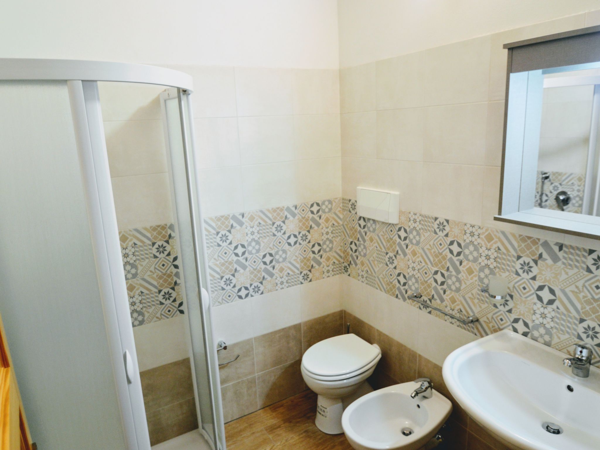 Mit eigenem Pool-Dedans