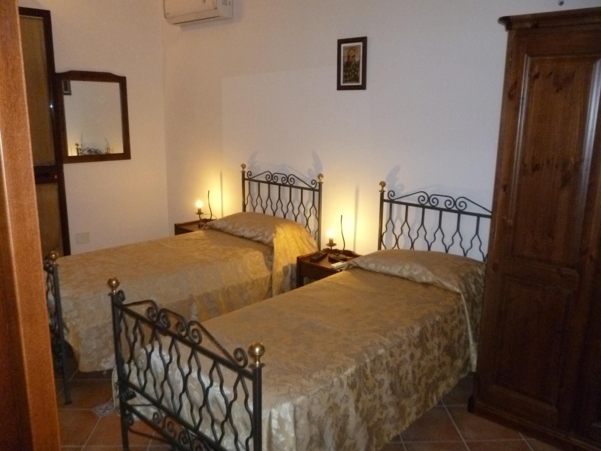 Wohnung in Custonaci mit Kleinem Garten-Image-tags.info