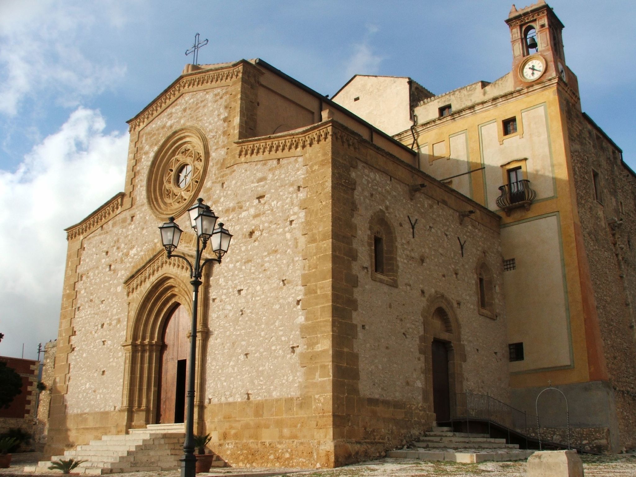 Wohnung in Custonaci mit Kleinem Garten-Image-tags.info