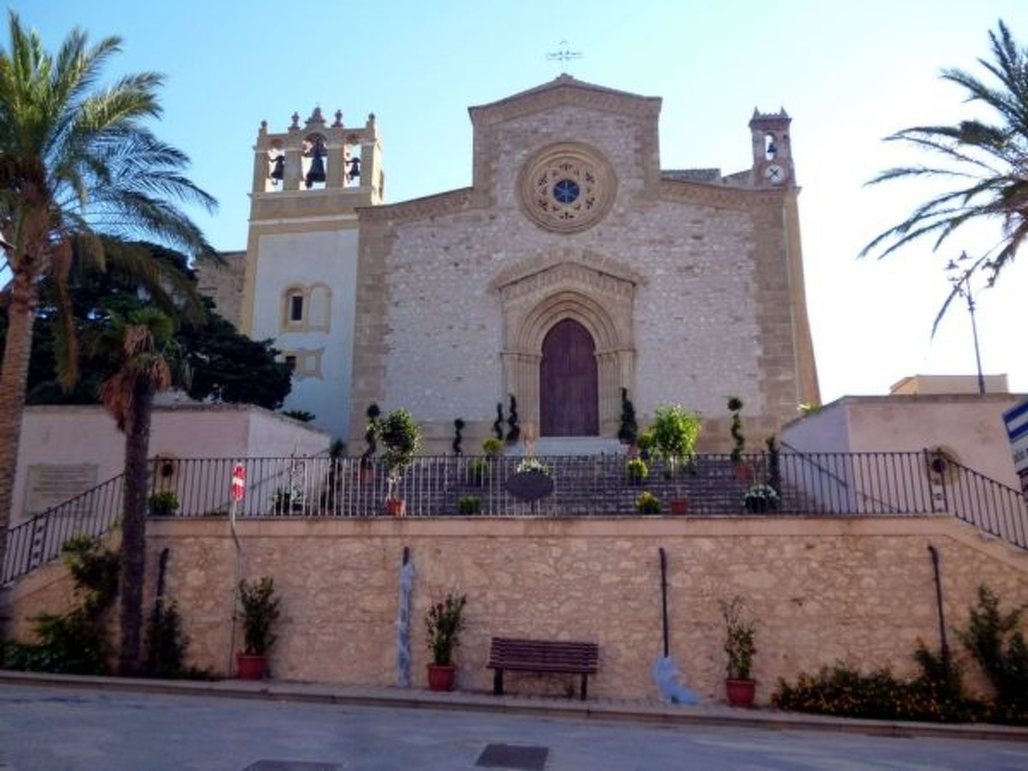 Wohnung in Custonaci mit Kleinem Garten-Image-tags.info