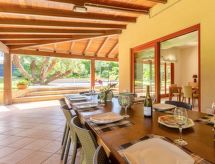 Villa Vittoria: Ruime vrijstaande villa met privézwembad in Valderice, Sicilië - thumbnail 5
