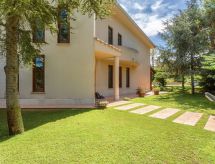 Villa Vittoria: Ruime vrijstaande villa met privézwembad in Valderice, Sicilië - thumbnail 2