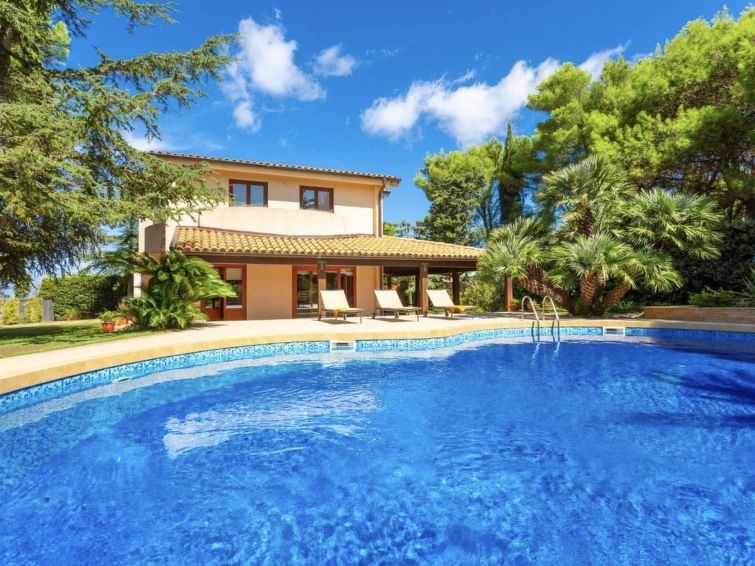 Search and Stay destination Valderice, Sicilia - Italy from AU$ 727. Vittoria