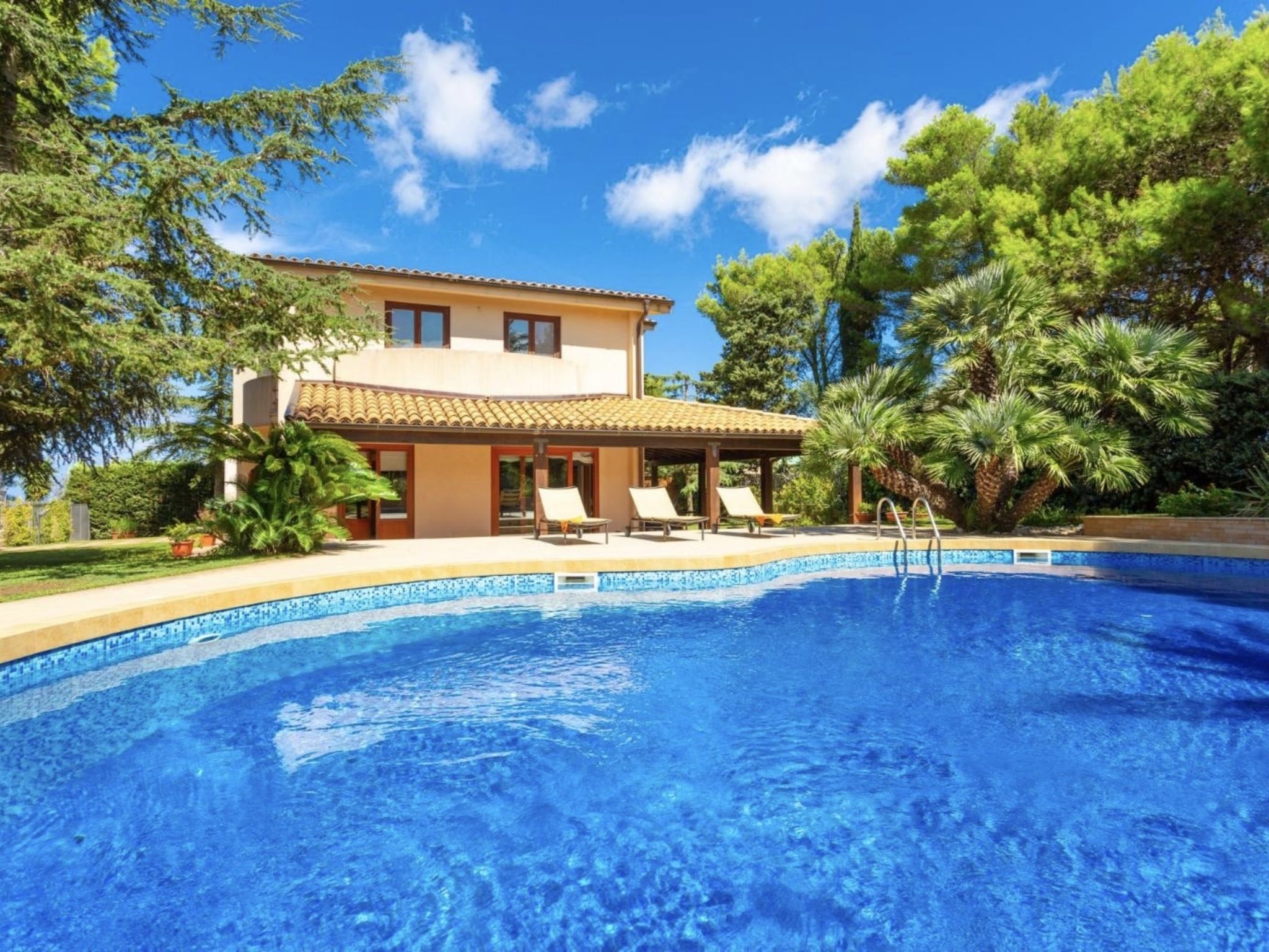 Vakantiehuis met privé zwembad in Valderice (Italië) voor 9 personen