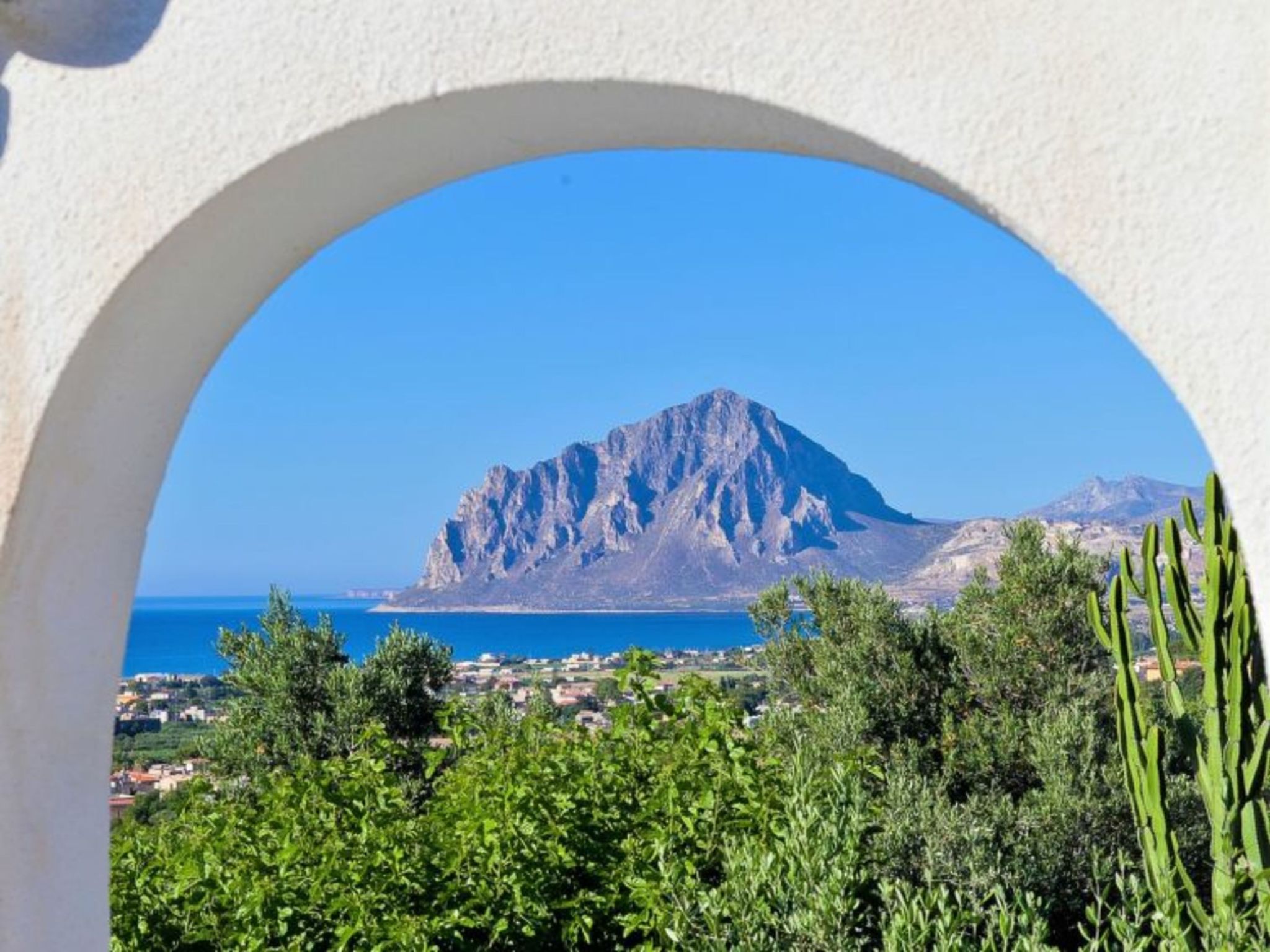 Vakantiehuis met privé zwembad in Valderice (Italië) voor 12 personen