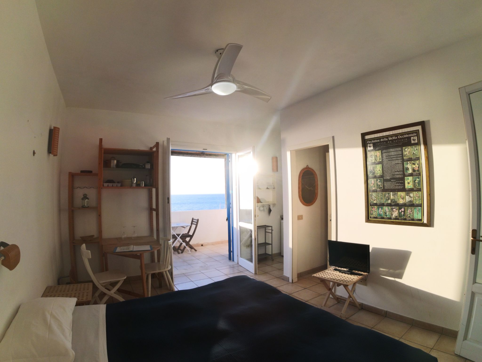 Wohnung in Marettimo mit Terrasse, gemeinsamem Pool und Garten-Dedans