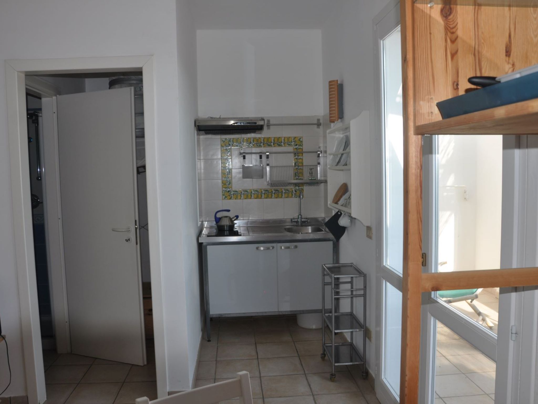 Wohnung in Marettimo mit Terrasse, gemeinsamem Pool und Garten-Dedans