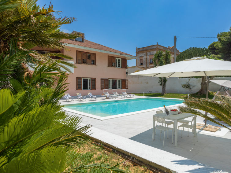 Search and Stay destination Marsala, Sicilia - Italy from AU$ 427. Sammartano