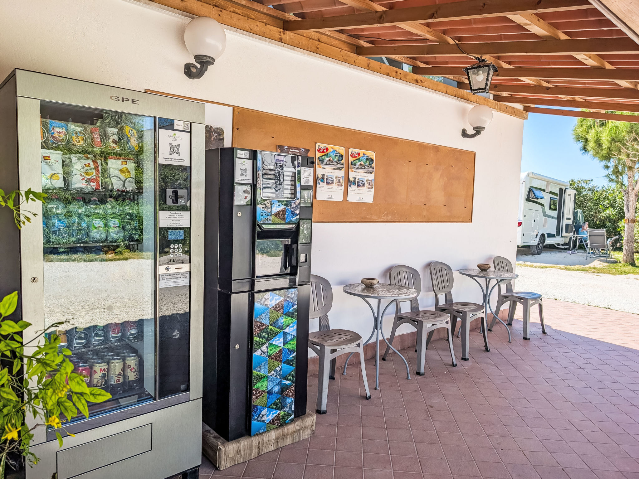 Photo of Angenehme Wohnung mit Terrasse, Schwimmbad
