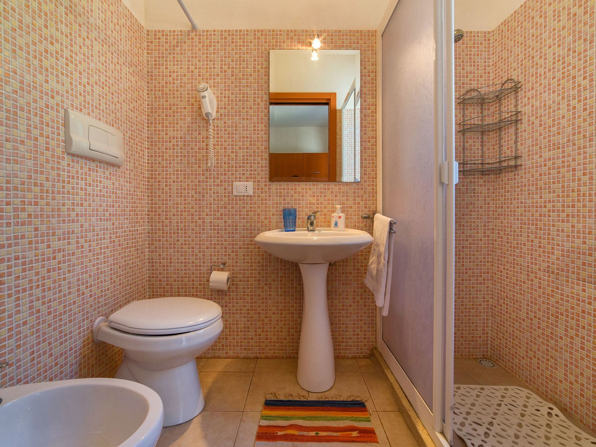 Mini-Wohnung in einer Residenz-Lösung-Binnen