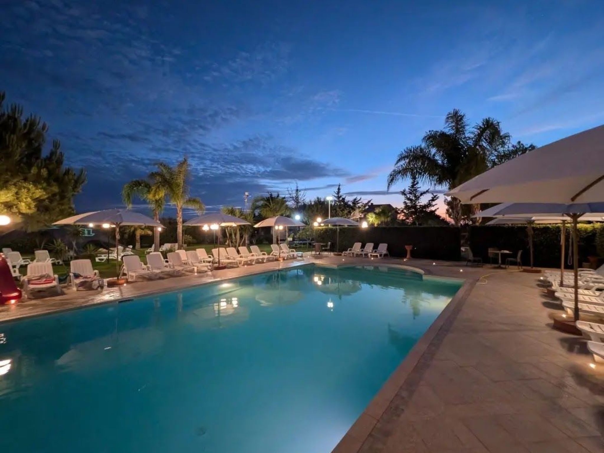 Appartement in Marsala mit gemeinschaftlichem Pool, Grill und Garten-Binnen