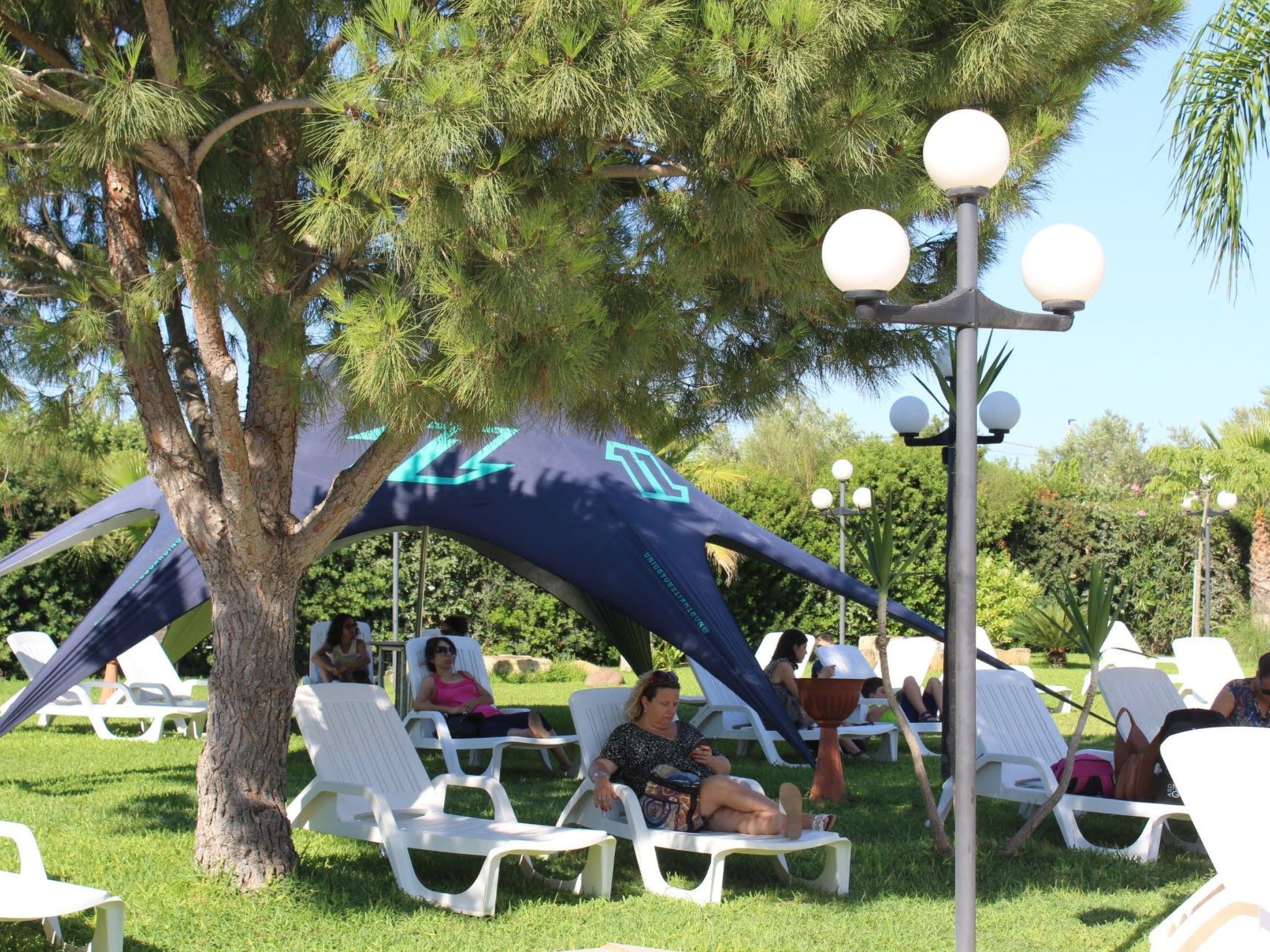 In Marsala mit Terrasse, gemeinschaftlichem Pool und Grill-Binnen