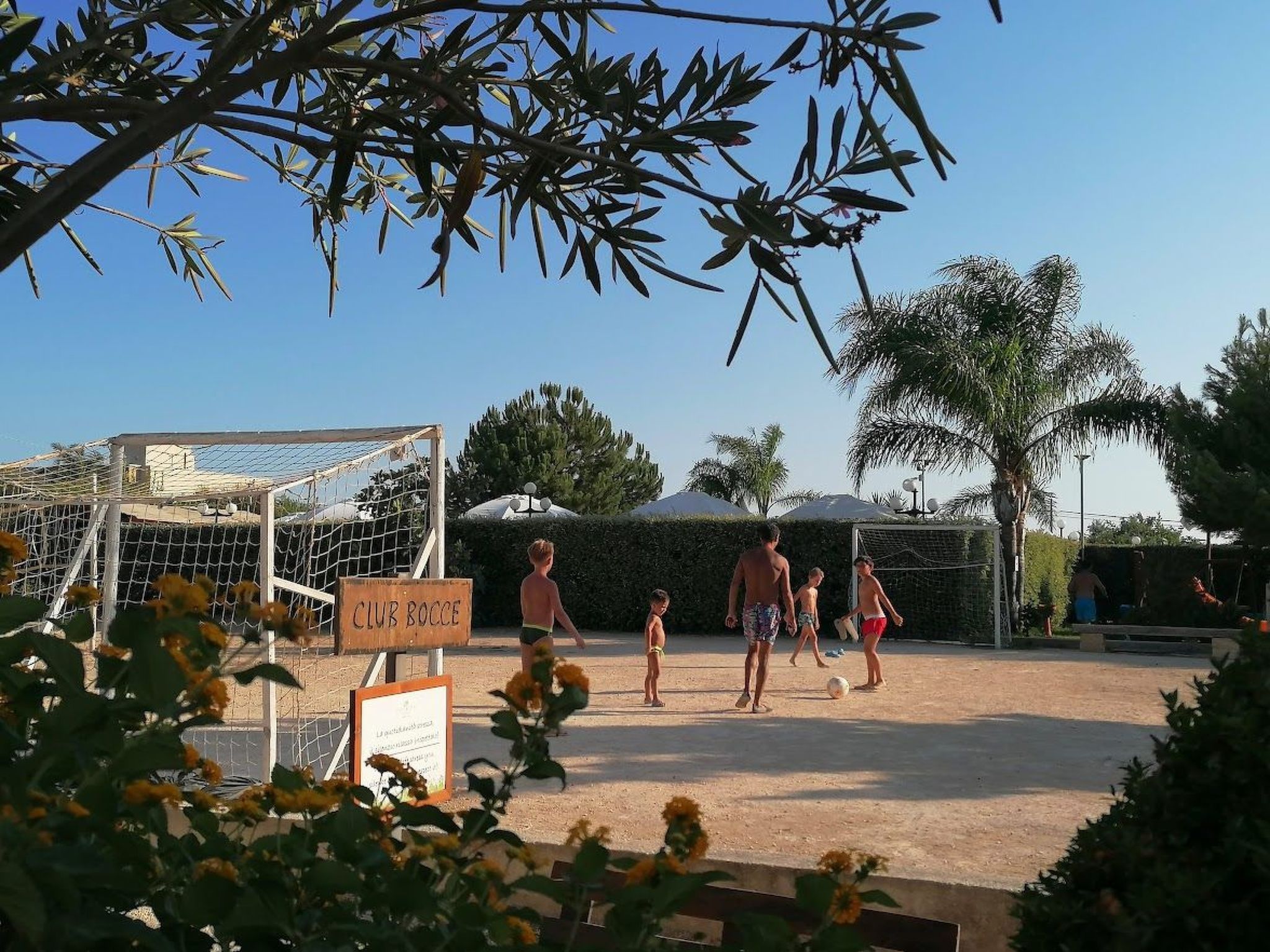 In Marsala mit Terrasse, gemeinschaftlichem Pool und Grill-Binnen