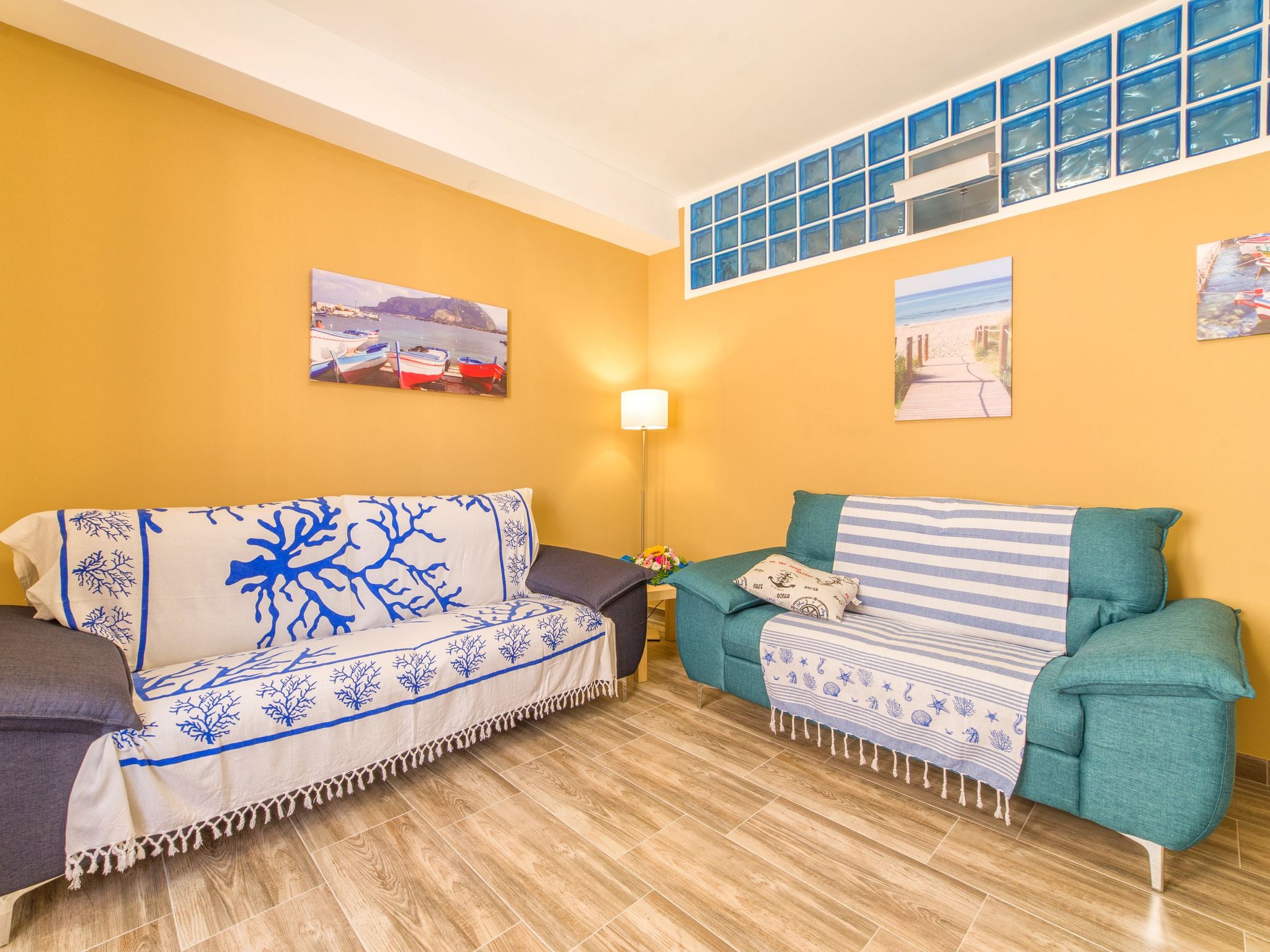 Für 2 Personen  + 2 Kinder ca. 70 m&sup2; in Porto Palo, Sizilien (Provinz Agri - Drinnen