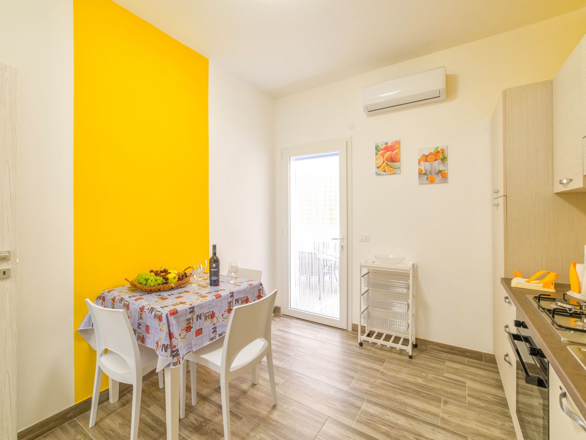 Für 2 Personen  + 2 Kinder ca. 70 m&sup2; in Porto Palo, Sizilien (Provinz Agri - Drinnen