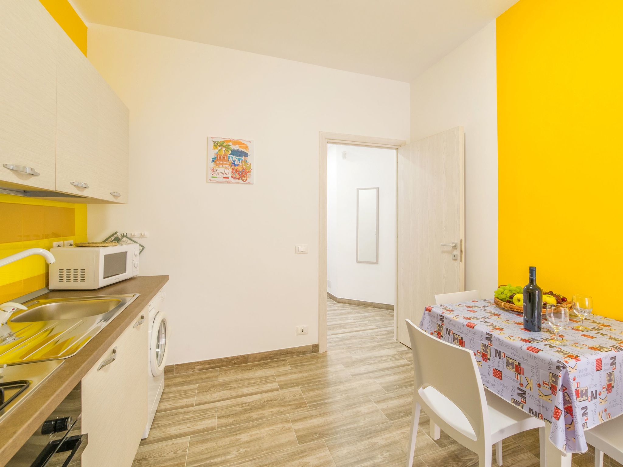 Für 2 Personen  + 2 Kinder ca. 70 m&sup2; in Porto Palo, Sizilien (Provinz Agri - Drinnen