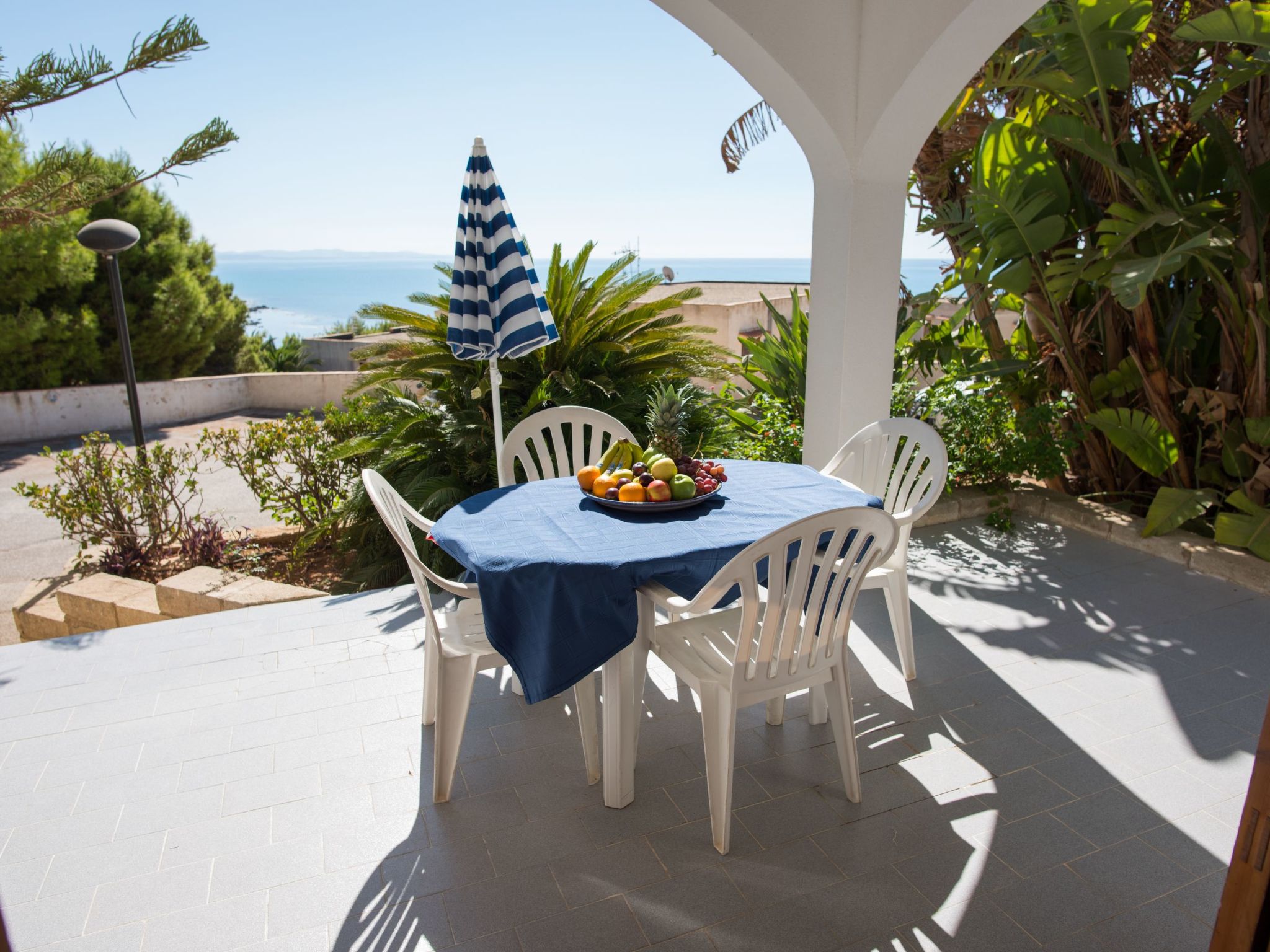 Renella' Wohnung mit Wasserblick-Binnen