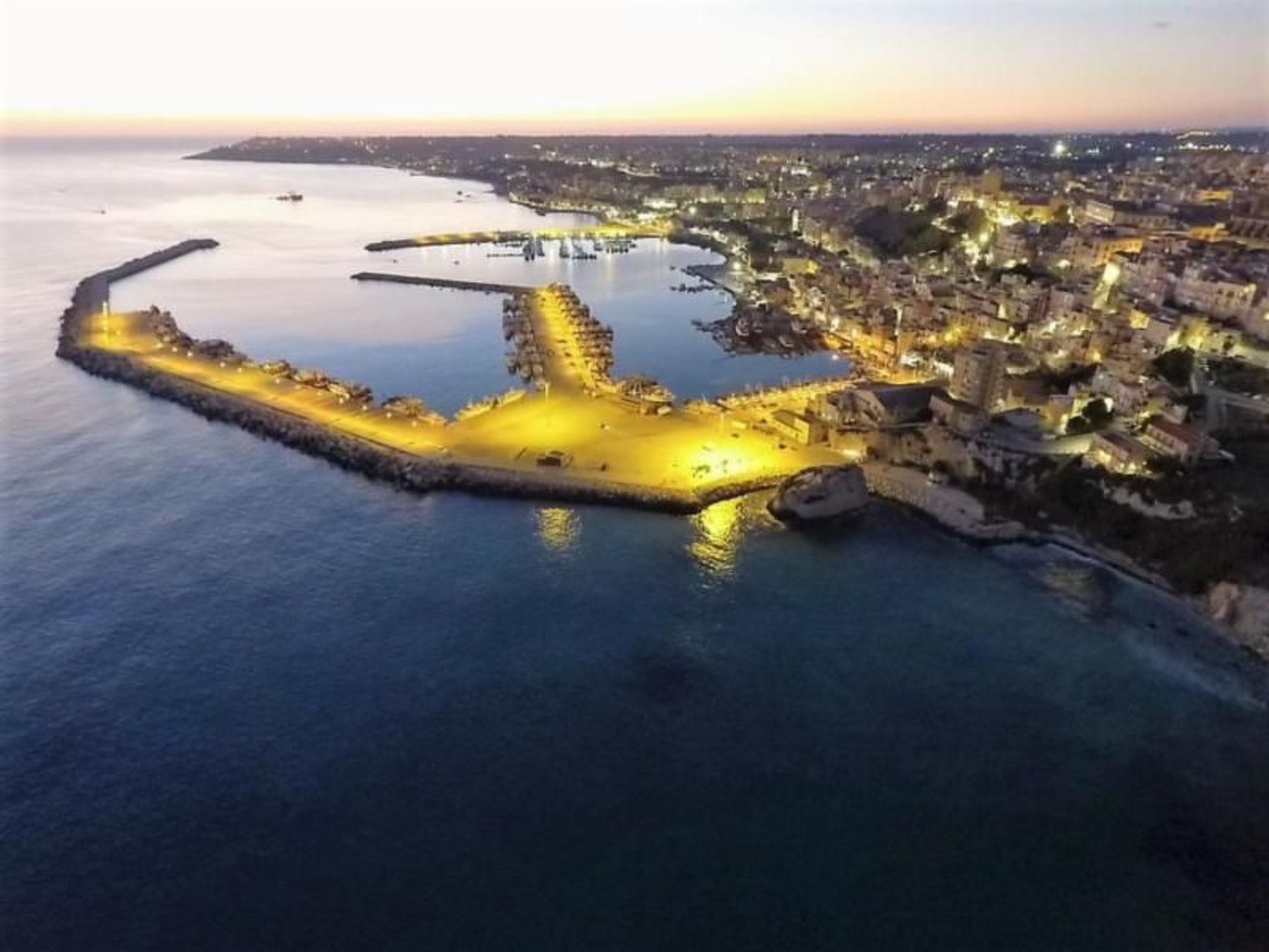 Appartement in Sciacca mit Terrasse und Garten-Binnen