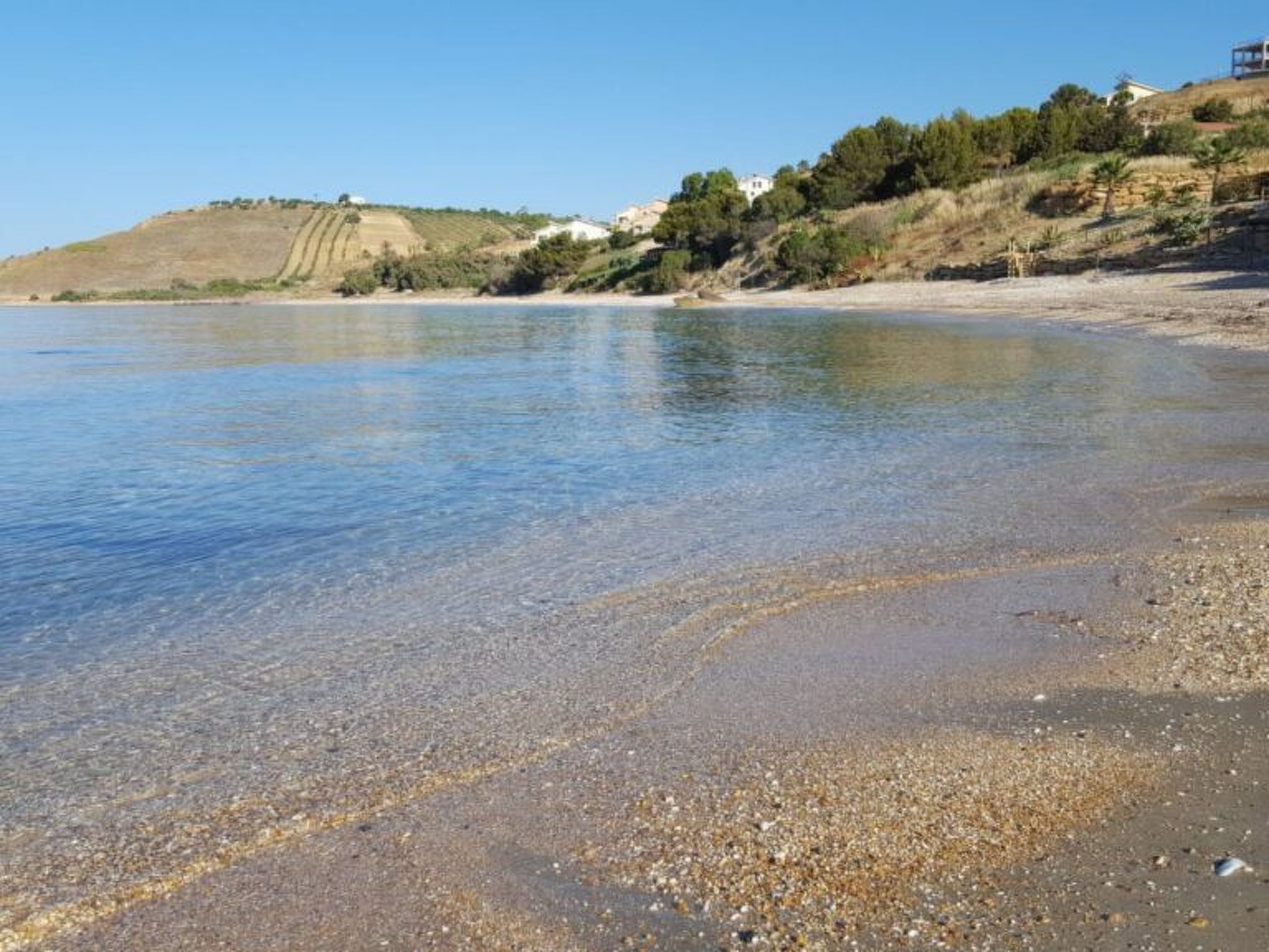 Ruhige Ferienwohnung in Sciacca mit Grill und Terrasse und Meerblick-Inside