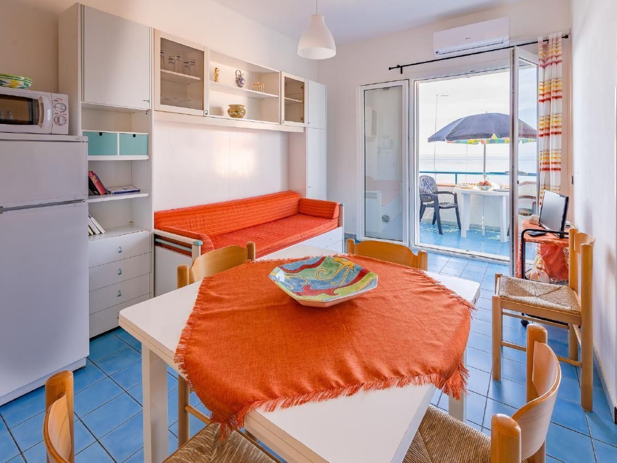 Appartement in Sciacca mit Terrasse und Grill-Inside