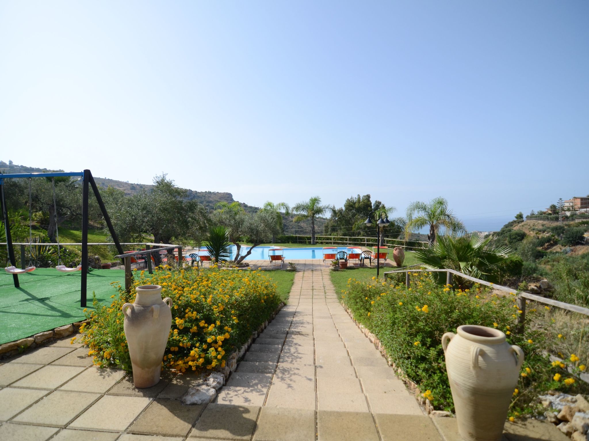 Residence La Luna nel pozzo - Appartamento Papavero-Binnen