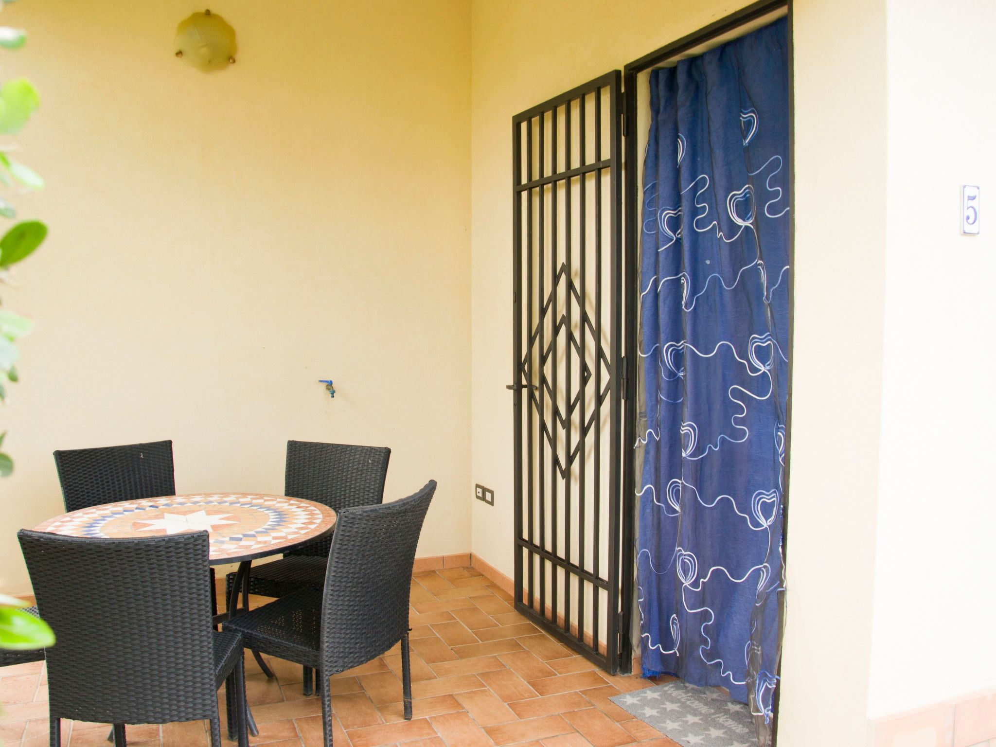 Wohnung 5 - Zwei-Zimmer-Wohnung-Inside