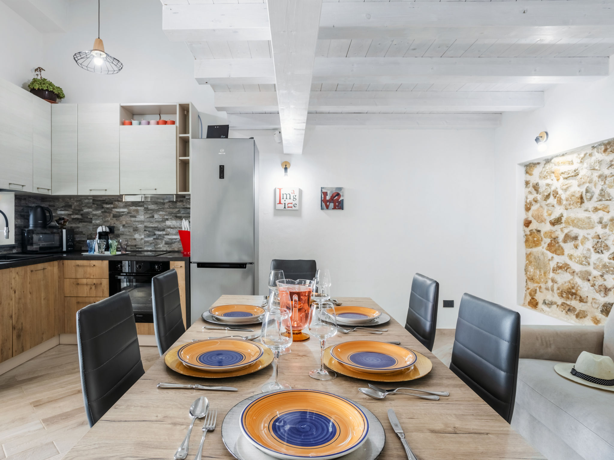 Kitchen / Dining Room