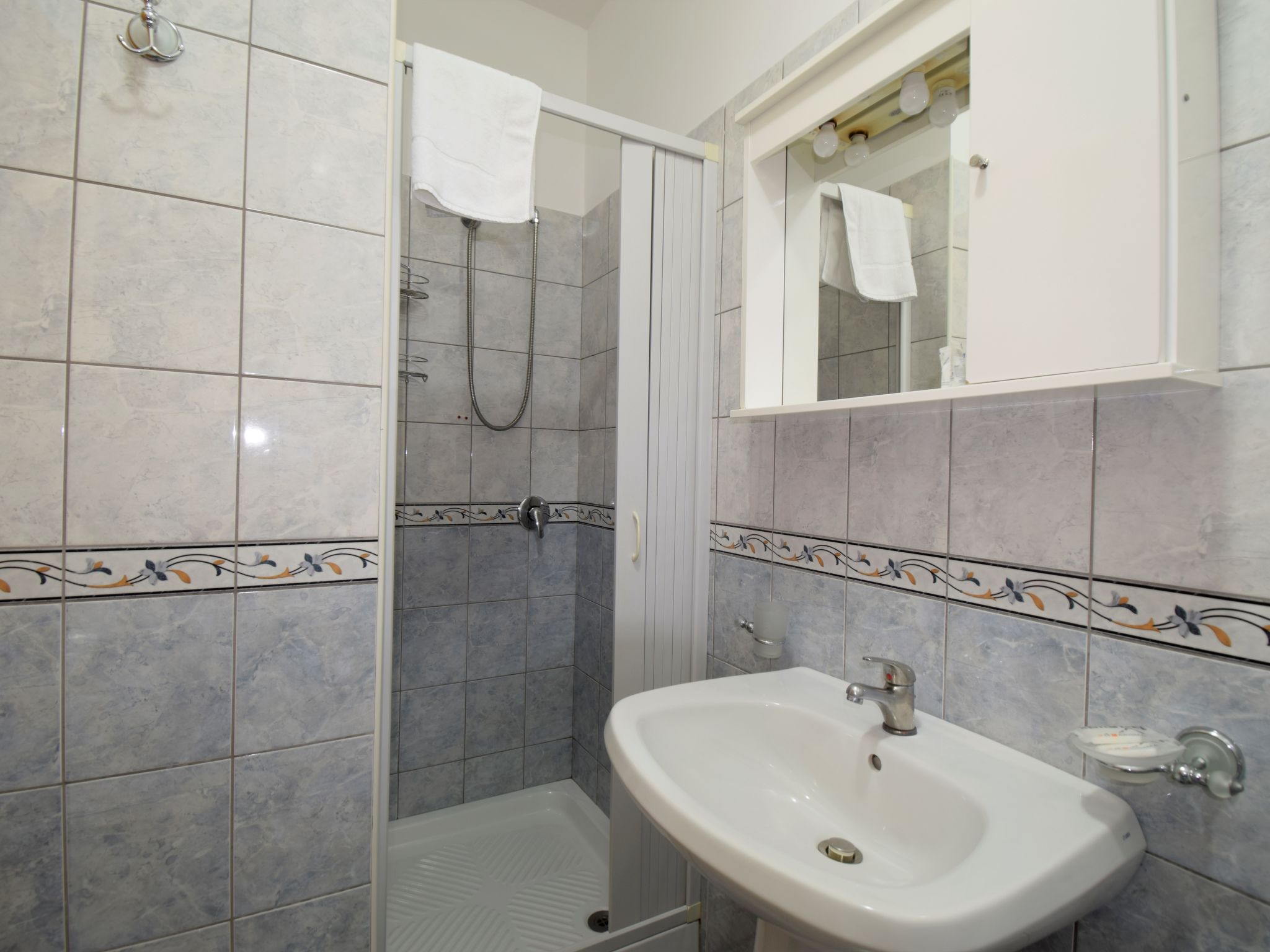 Appartement L'Ancora – Salle de bains, photo 12 sur 23