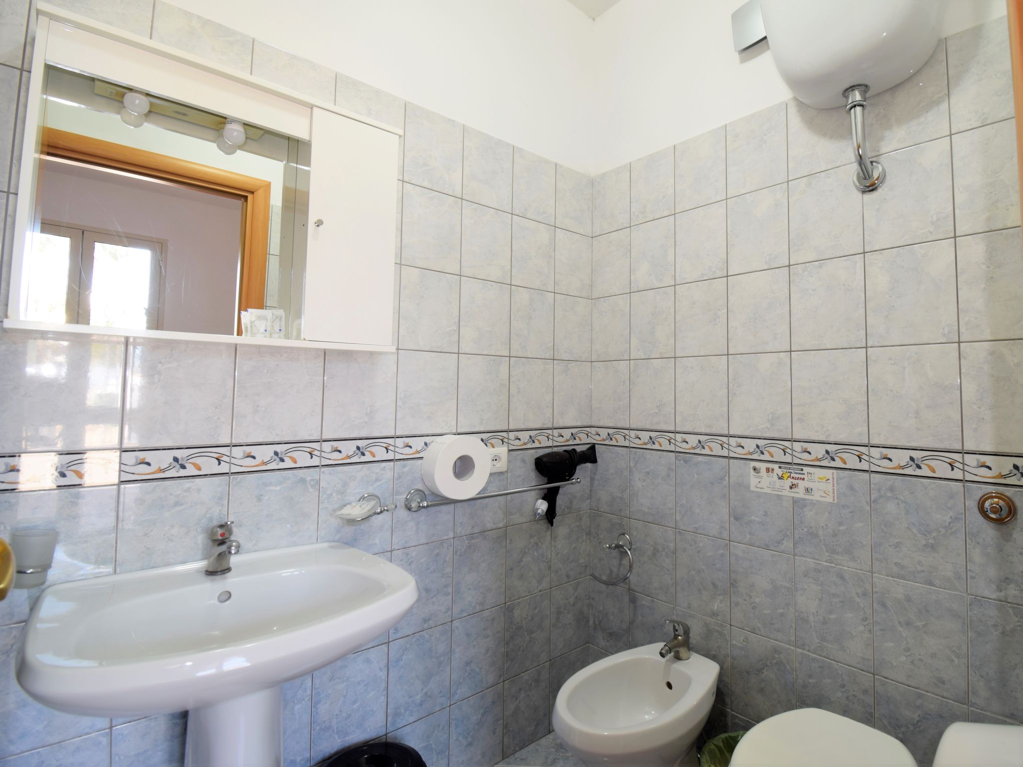 Appartement L'Ancora – Salle de bains, photo 11 sur 23