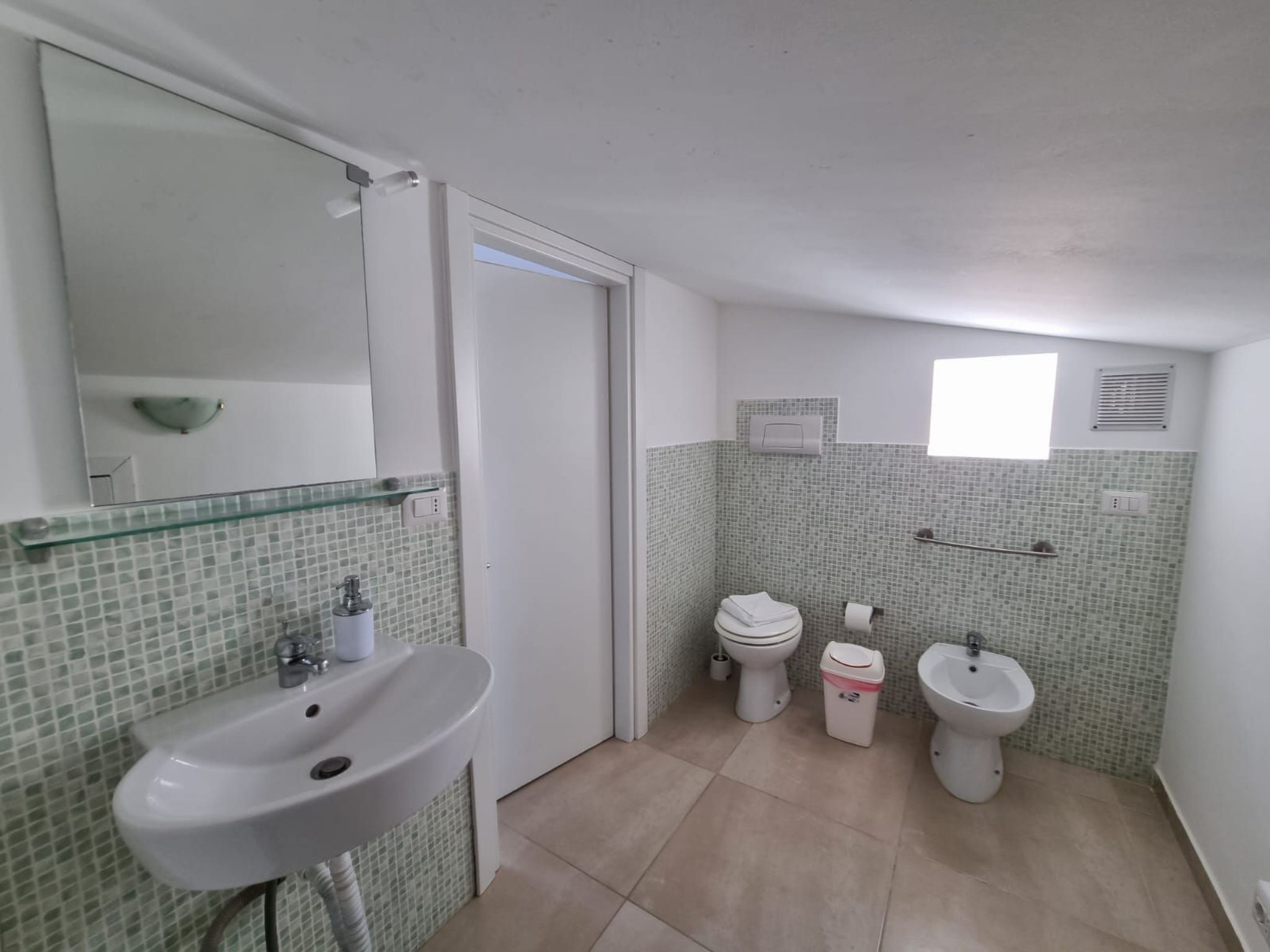 Wohnung in Punta Secca-Drinnen