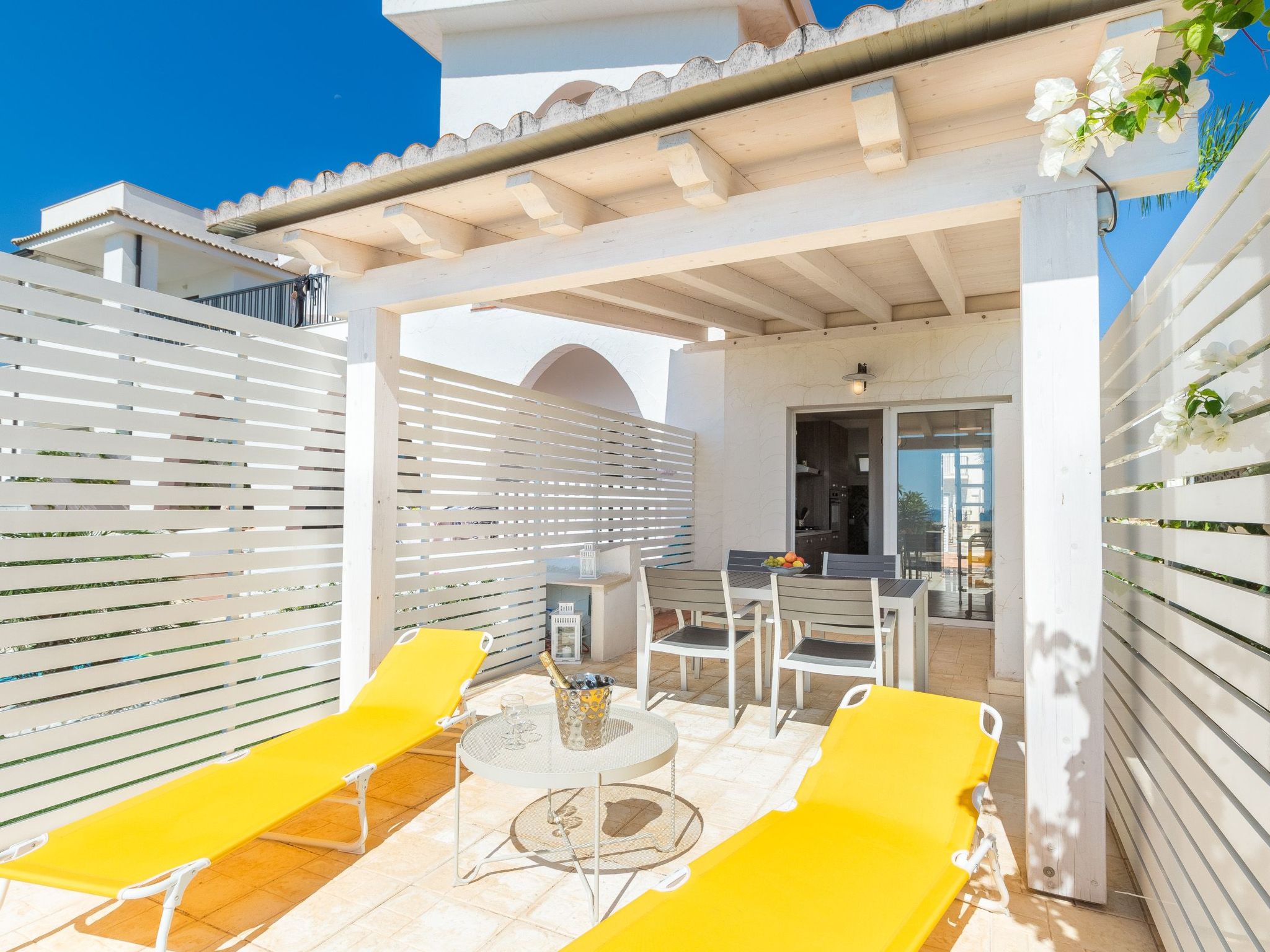 Amarillis, Wohnung am Strand-Binnen