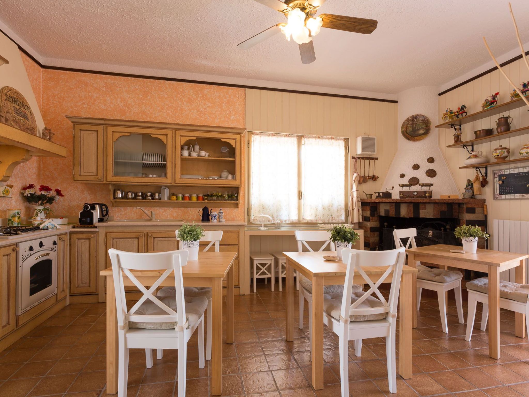 Angenehmes Haus mit privatem Pool-Binnen