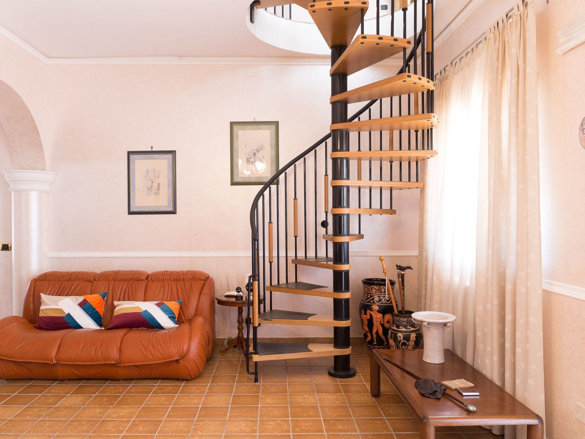 Angenehmes Haus mit privatem Pool-Binnen