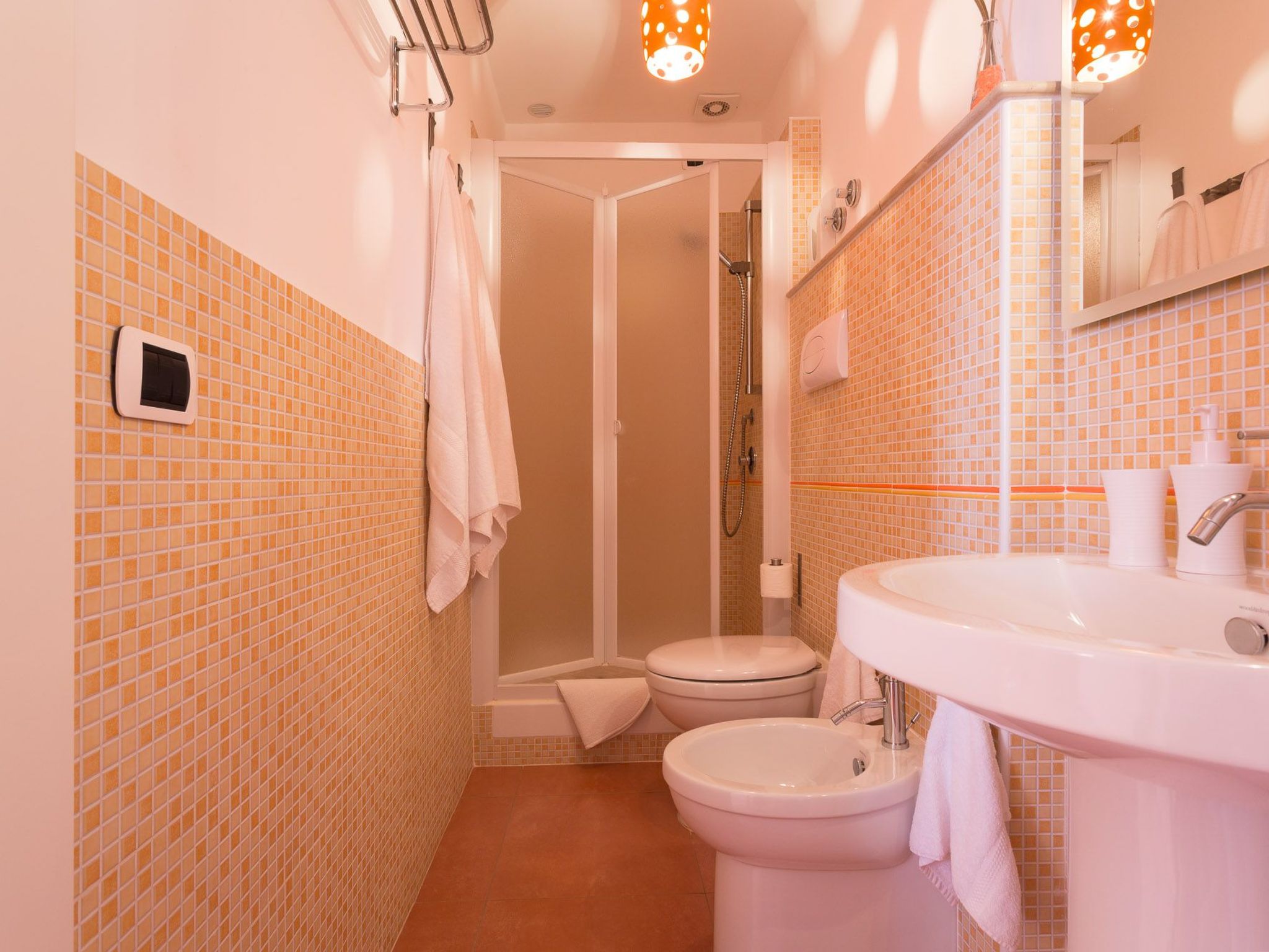 Angenehmes Haus mit privatem Pool-Binnen