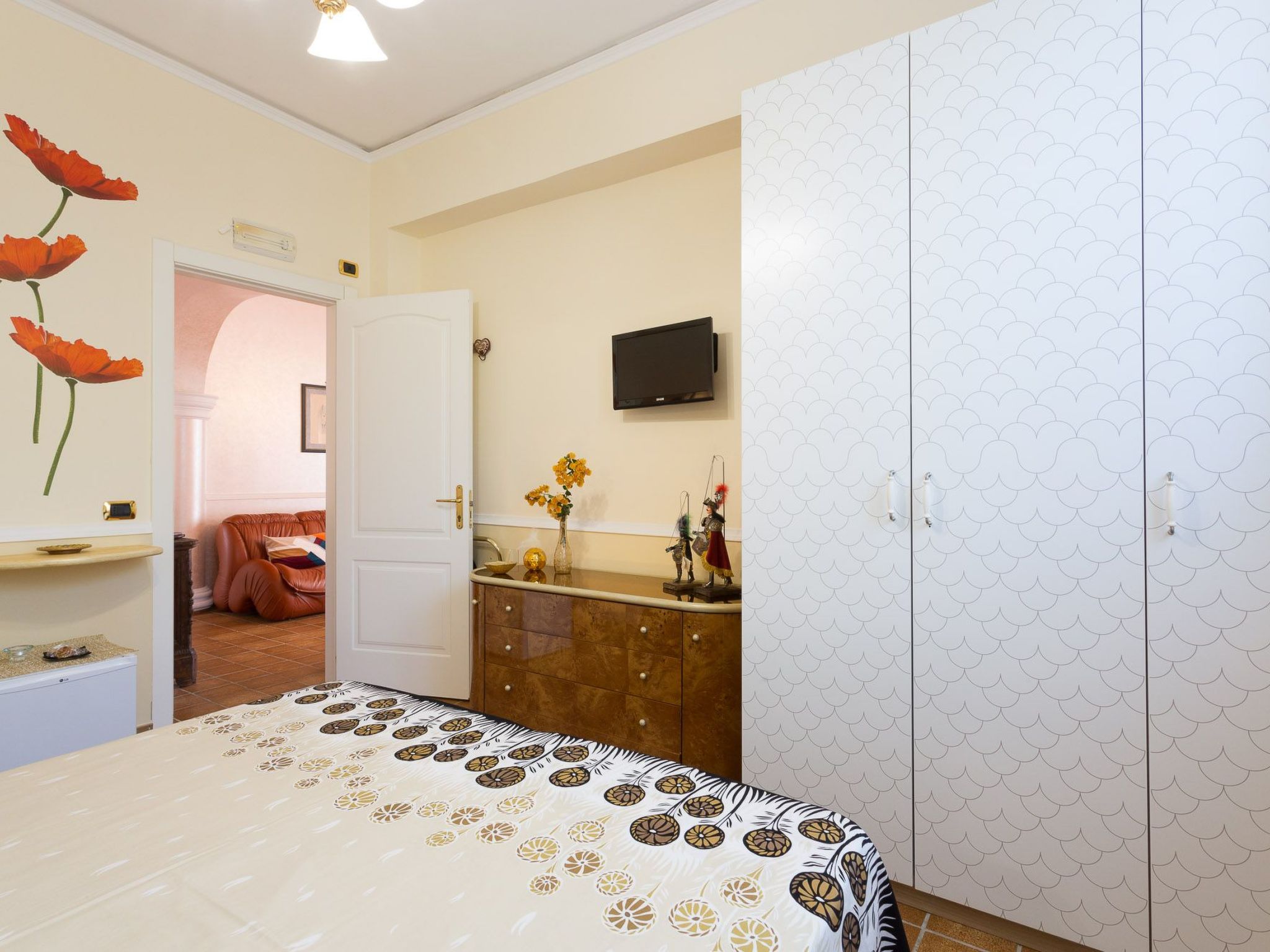 Angenehmes Haus mit privatem Pool-Binnen