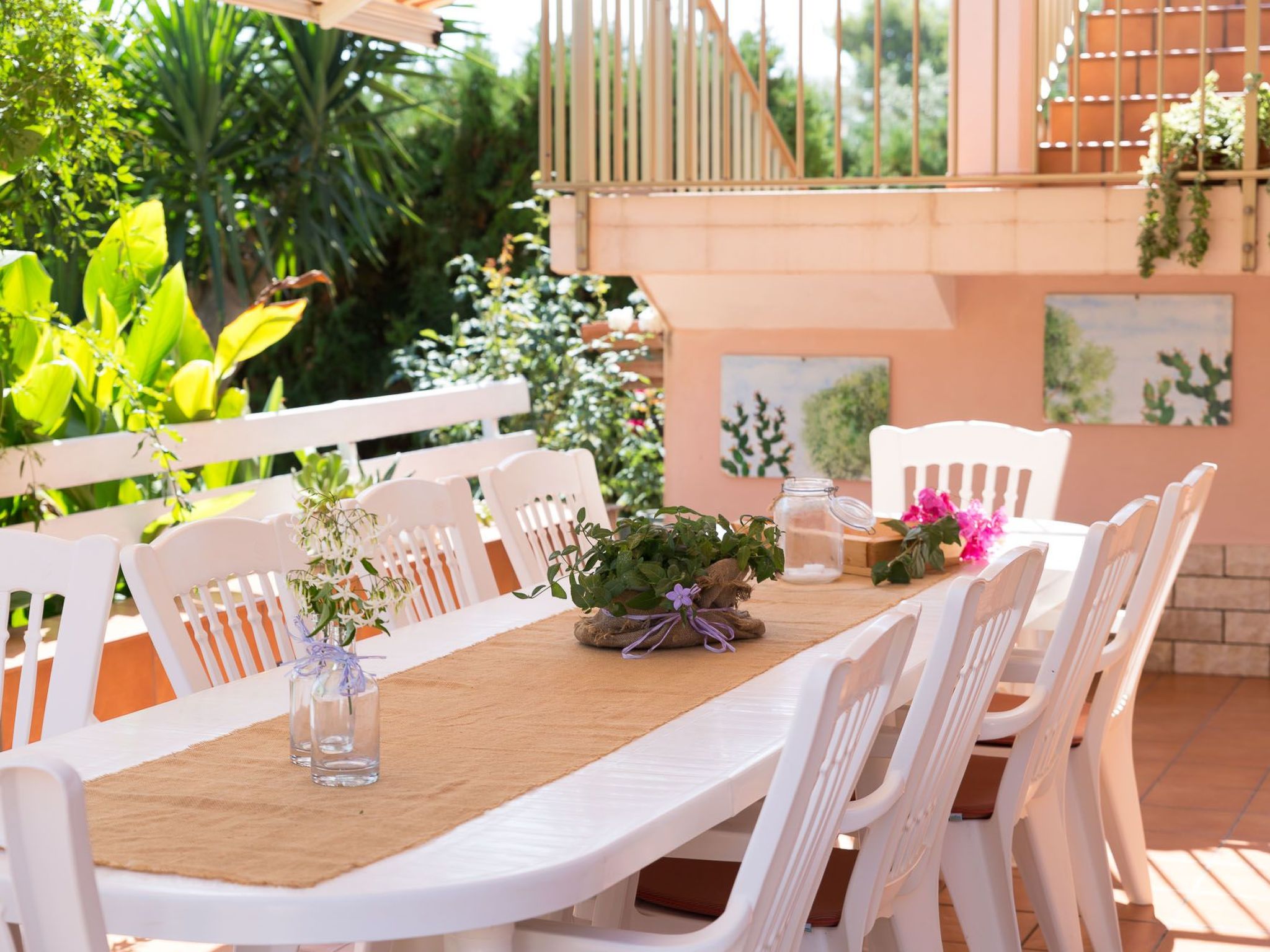 Angenehmes Haus mit privatem Pool-Binnen