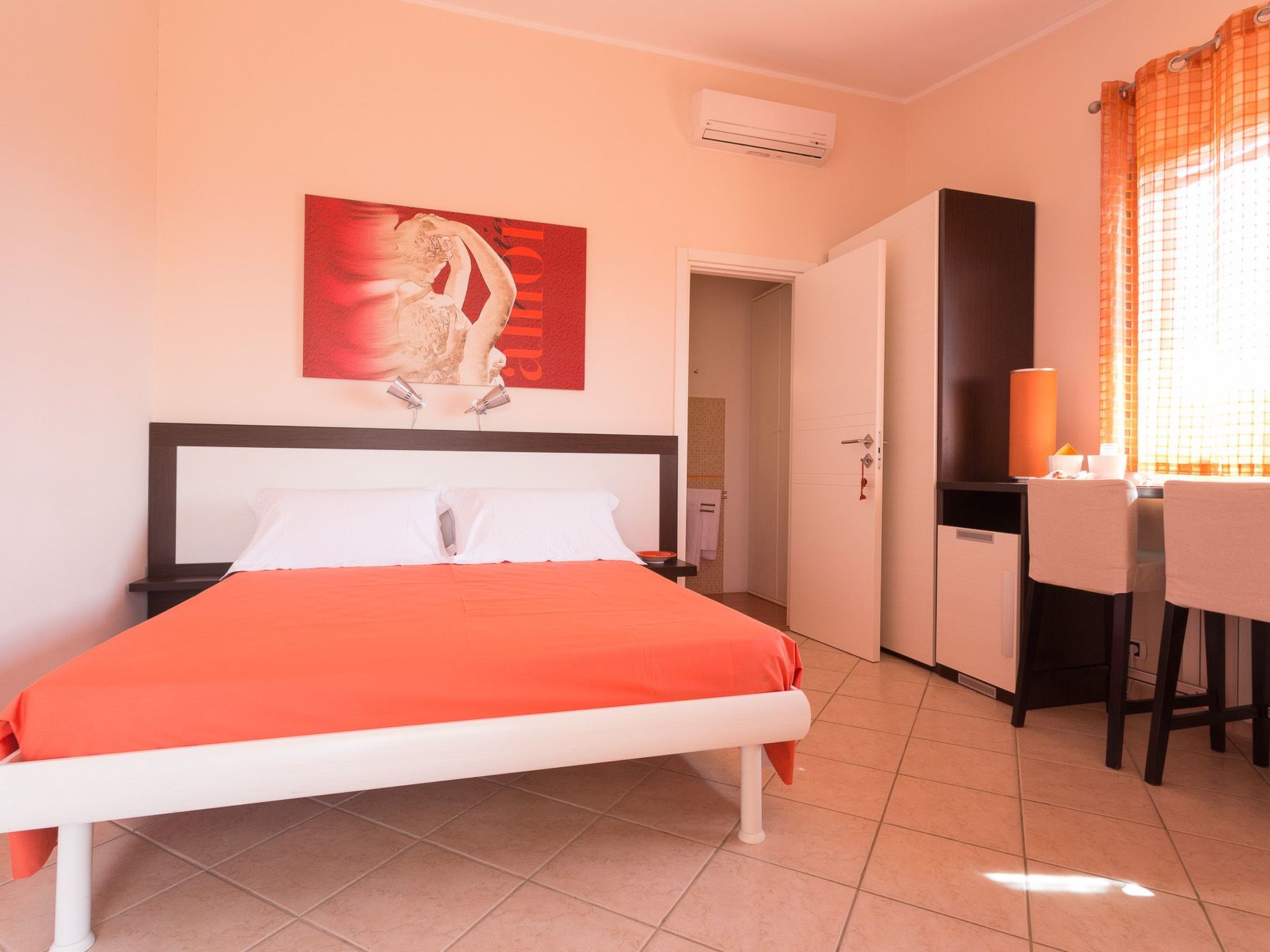 Angenehmes Haus mit privatem Pool-Binnen