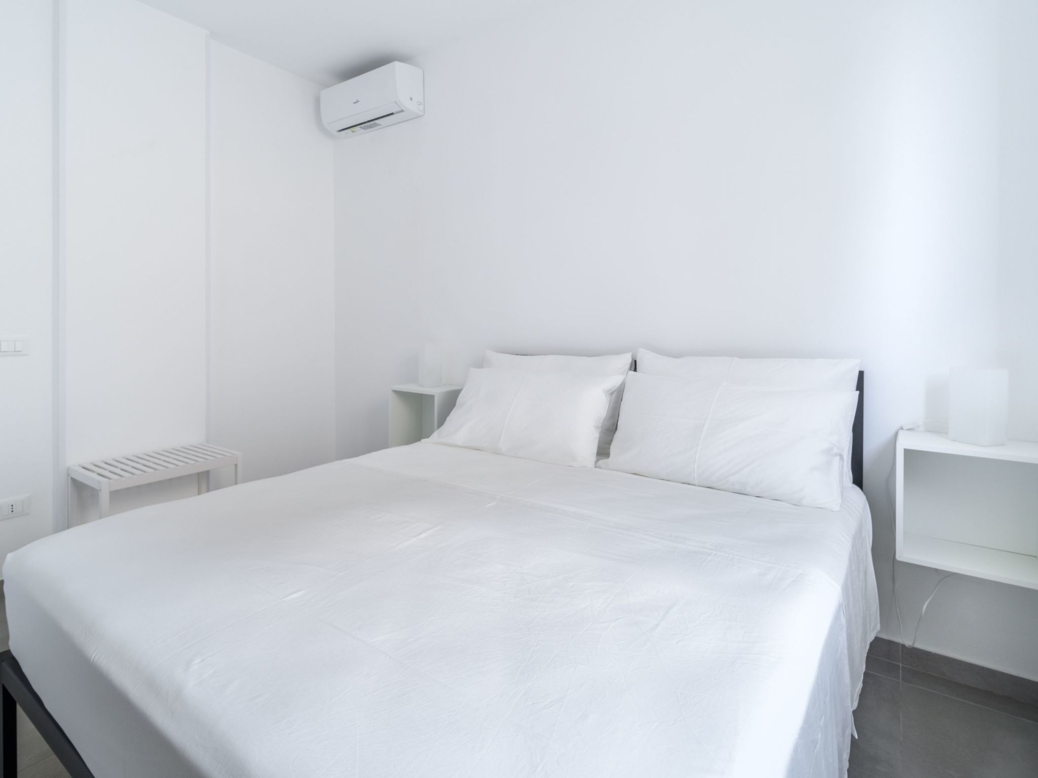 Numa, Wohnung am Strand - Punta Secca-Inside