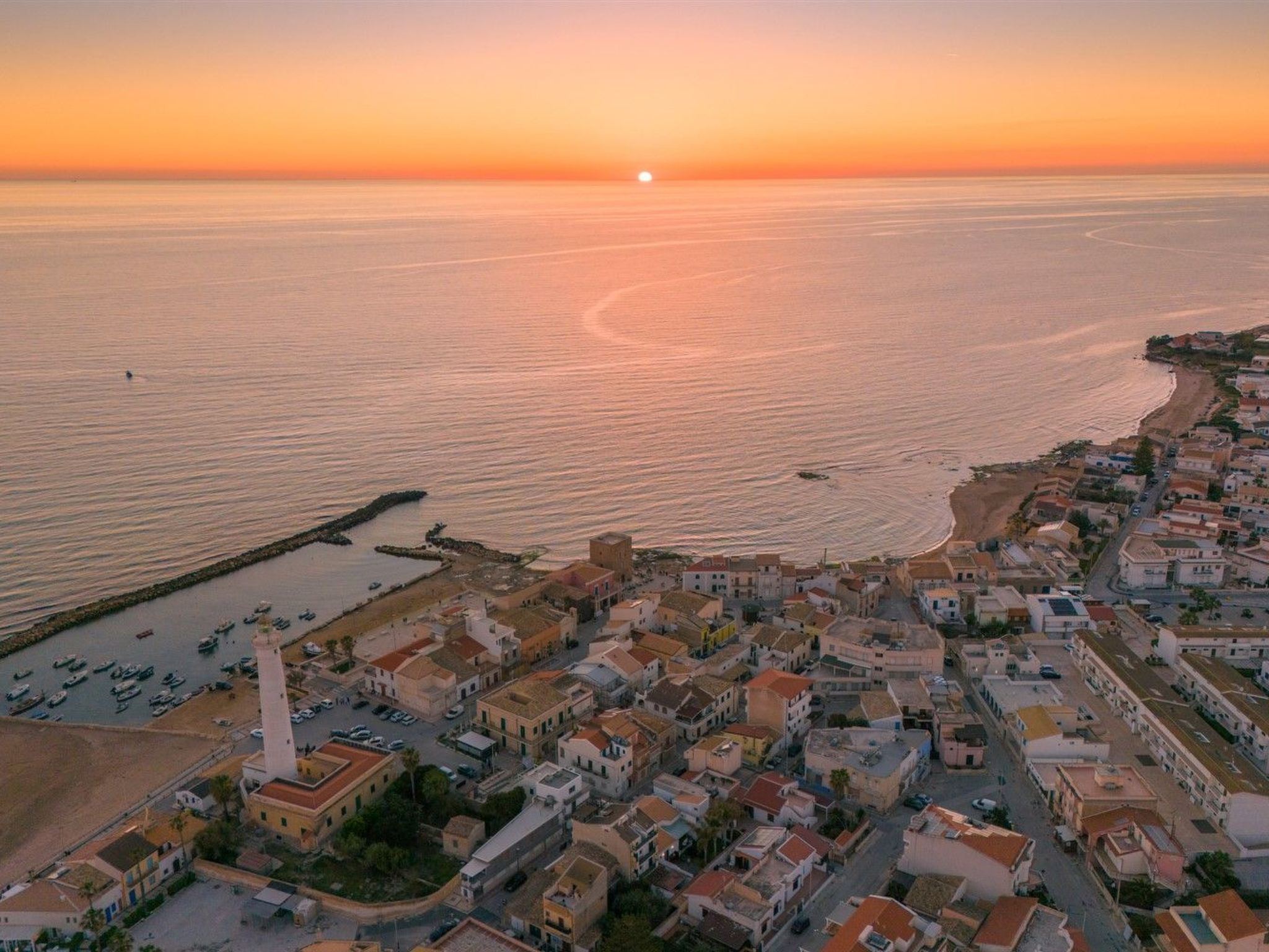 Numa, Wohnung am Strand - Punta Secca-Inside