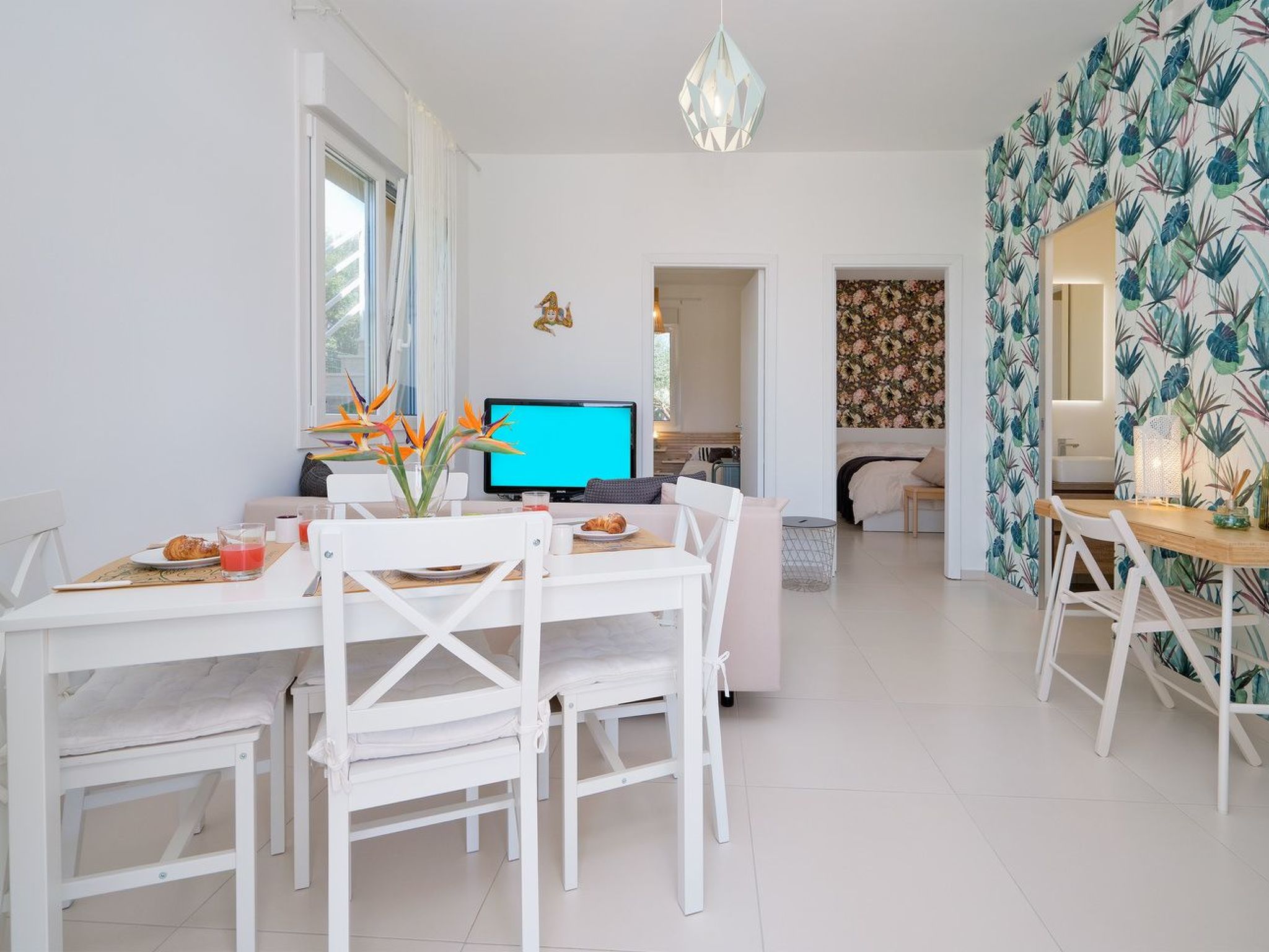 Villa Teti, mit Schwimmbad und in der Nähe des Strandes-Inside