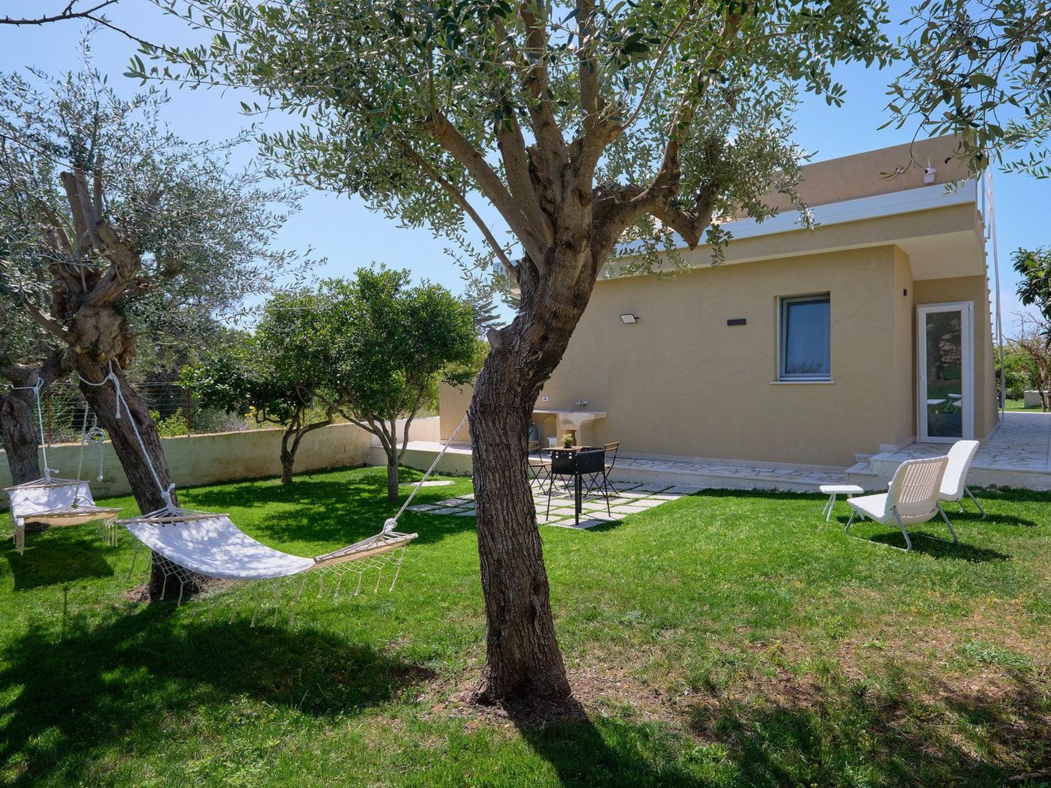 Villa Teti, mit Schwimmbad und in der Nähe des Strandes-Inside