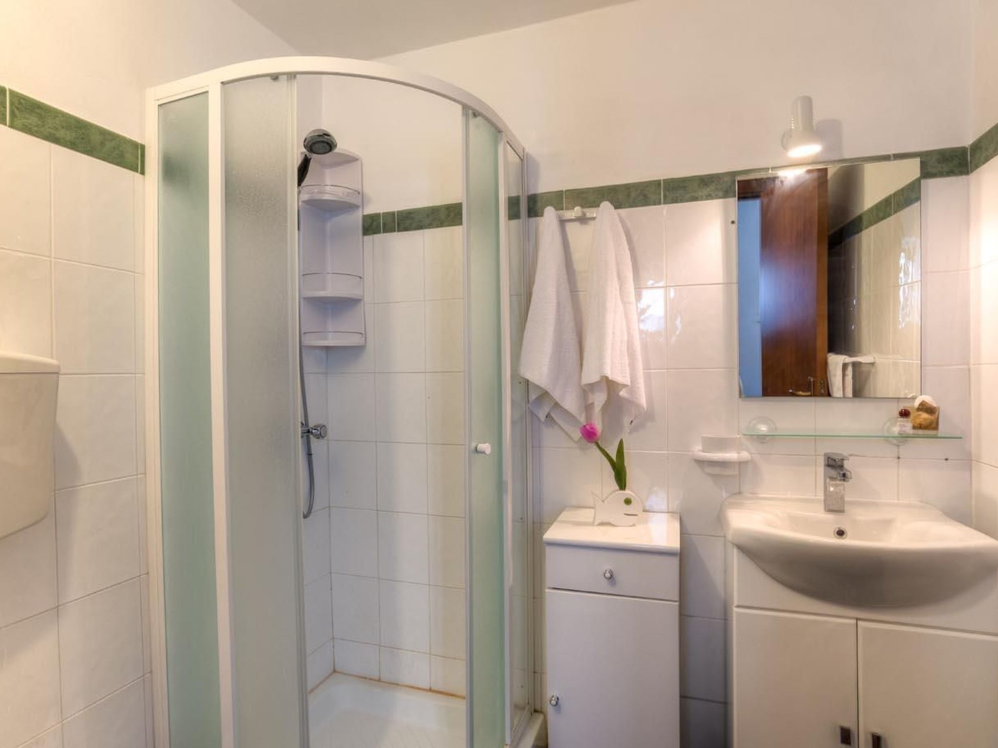 Agamennone, Wohnung 20 Meter vom Meer entfernt mit einer möblierten Terrasse.-Inside