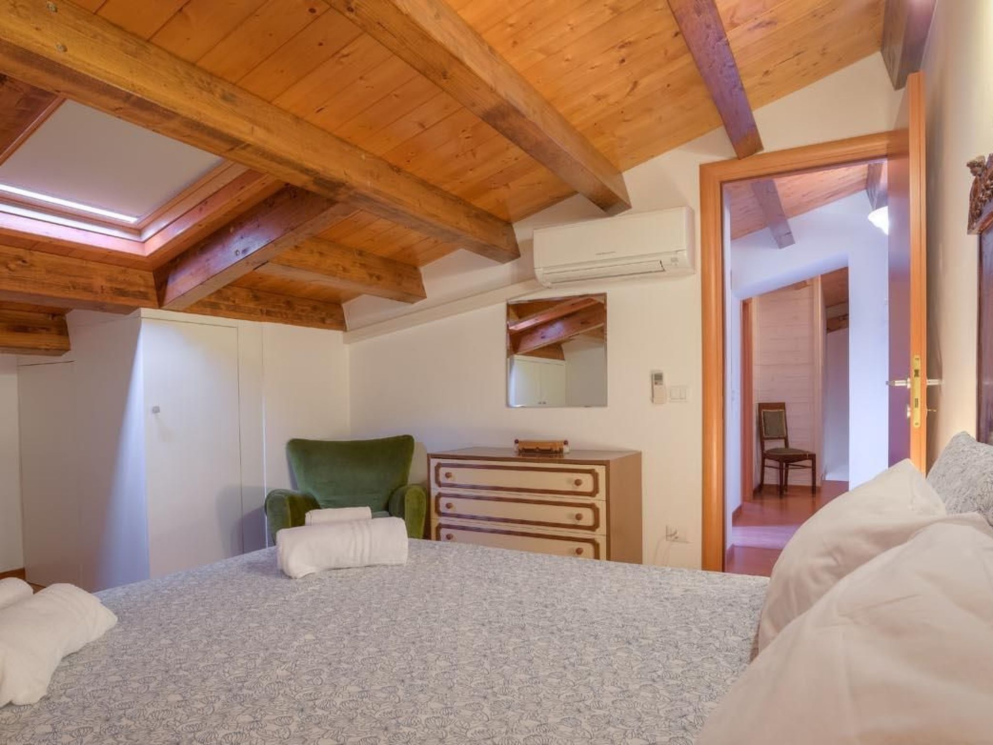 Agamennone, Wohnung 20 Meter vom Meer entfernt mit einer möblierten Terrasse.-Inside