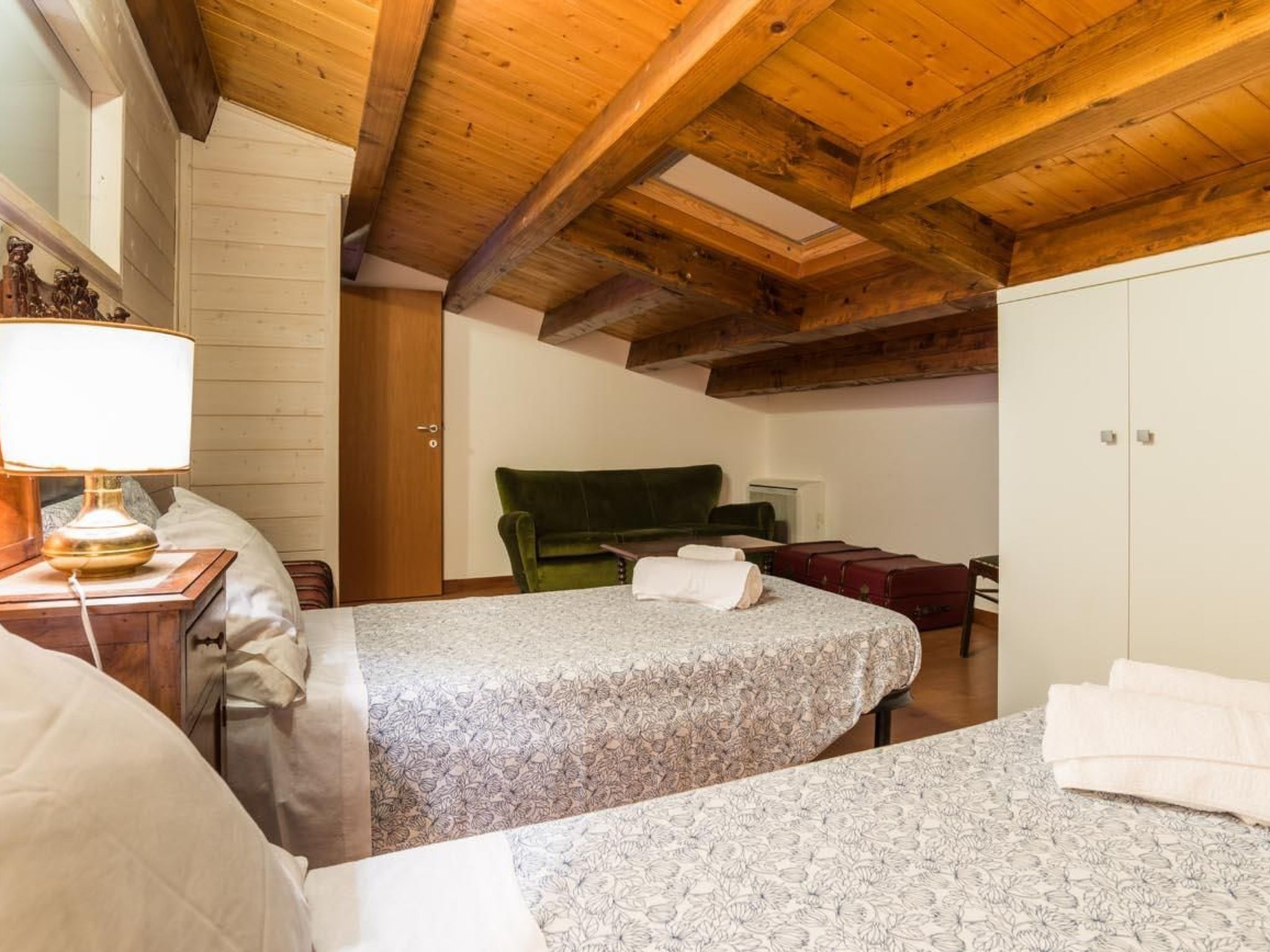 Agamennone, Wohnung 20 Meter vom Meer entfernt mit einer möblierten Terrasse.-Inside