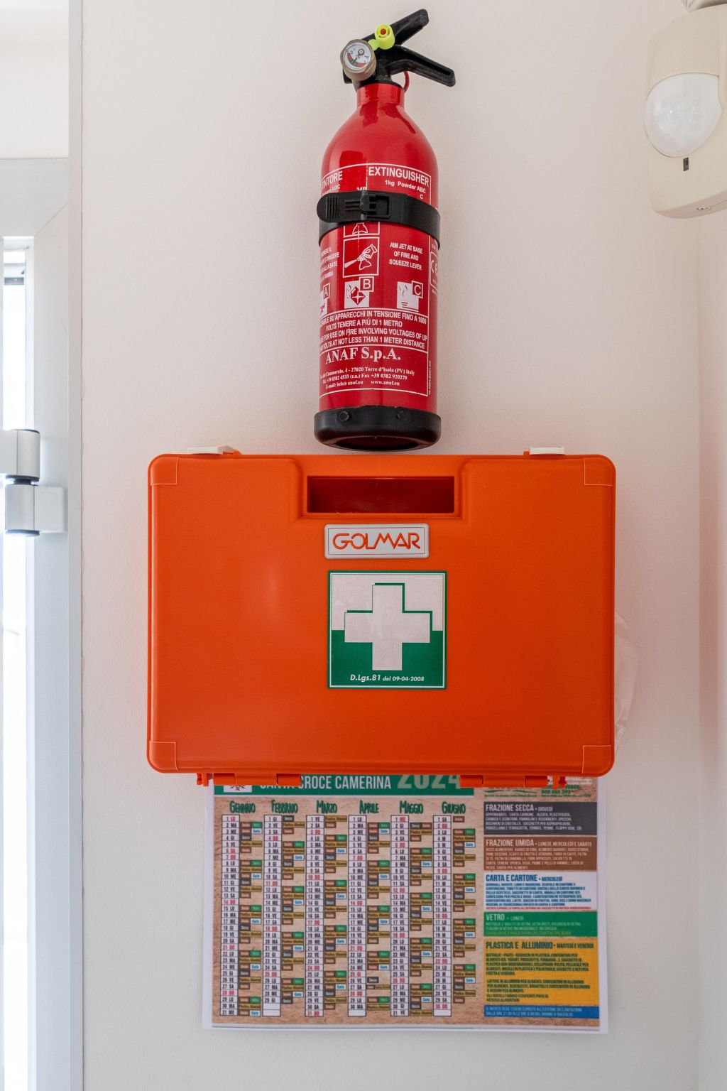 Charmantes Dachgeschoss mit Terrasse mit Blick auf die Landschaft.-Dedans