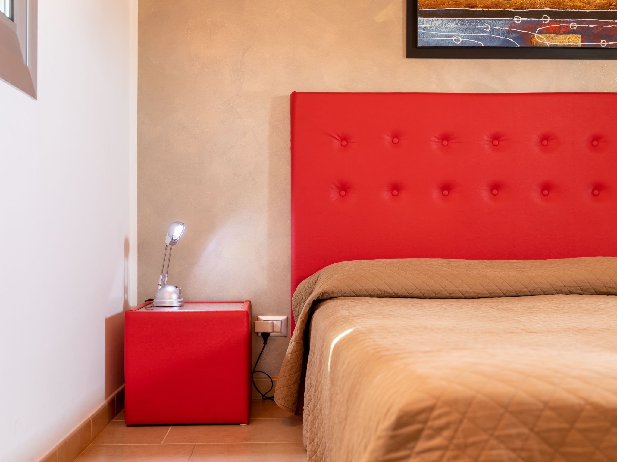 Charmantes Zimmer im Dachgeschoss mit Terrasse mit Meerblick.-Binnen