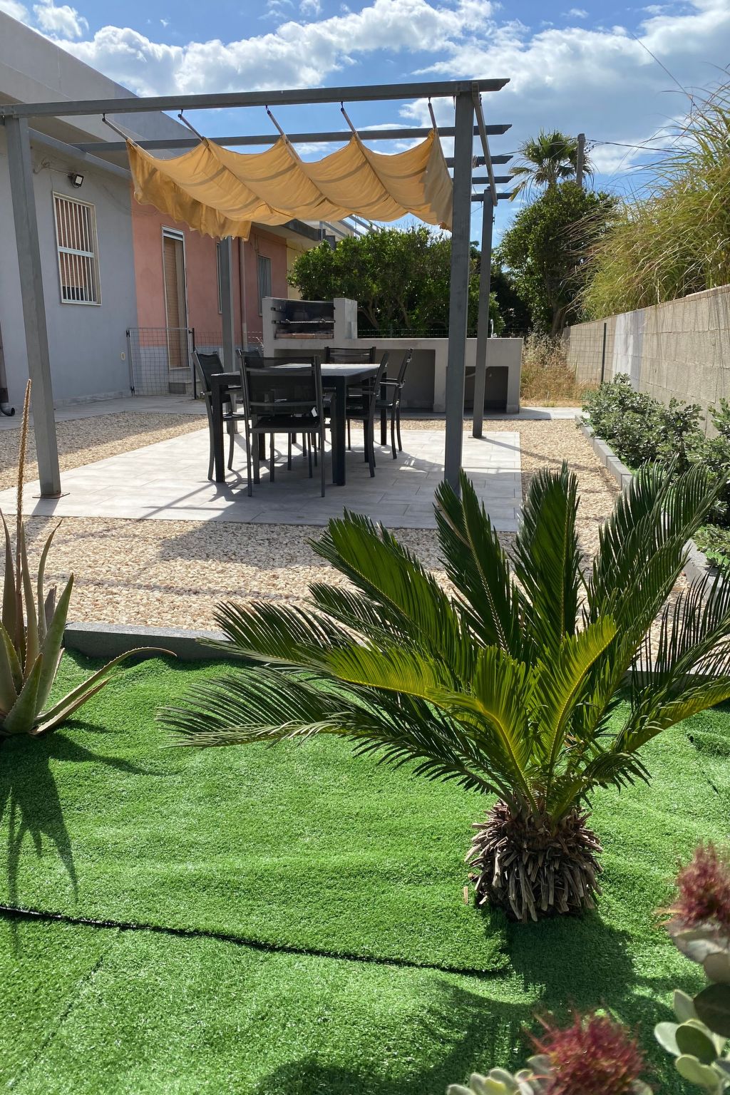 Casa Sunshine — view 1 of 45