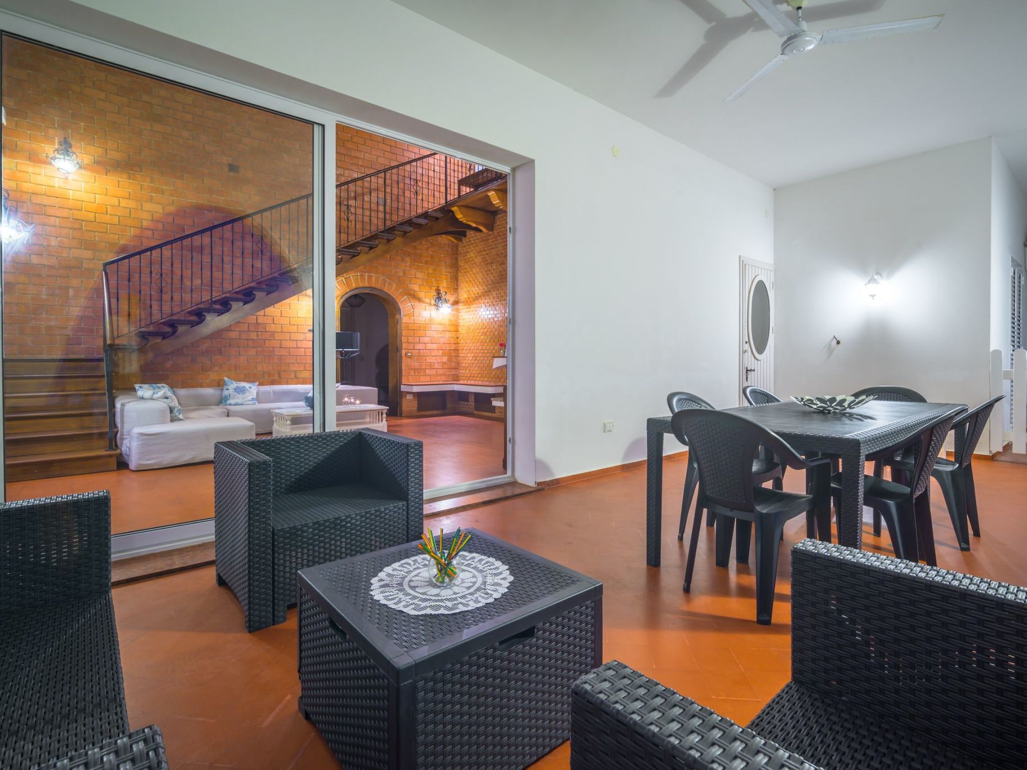 Villa am Sandstrand von Punta Secca-Inside